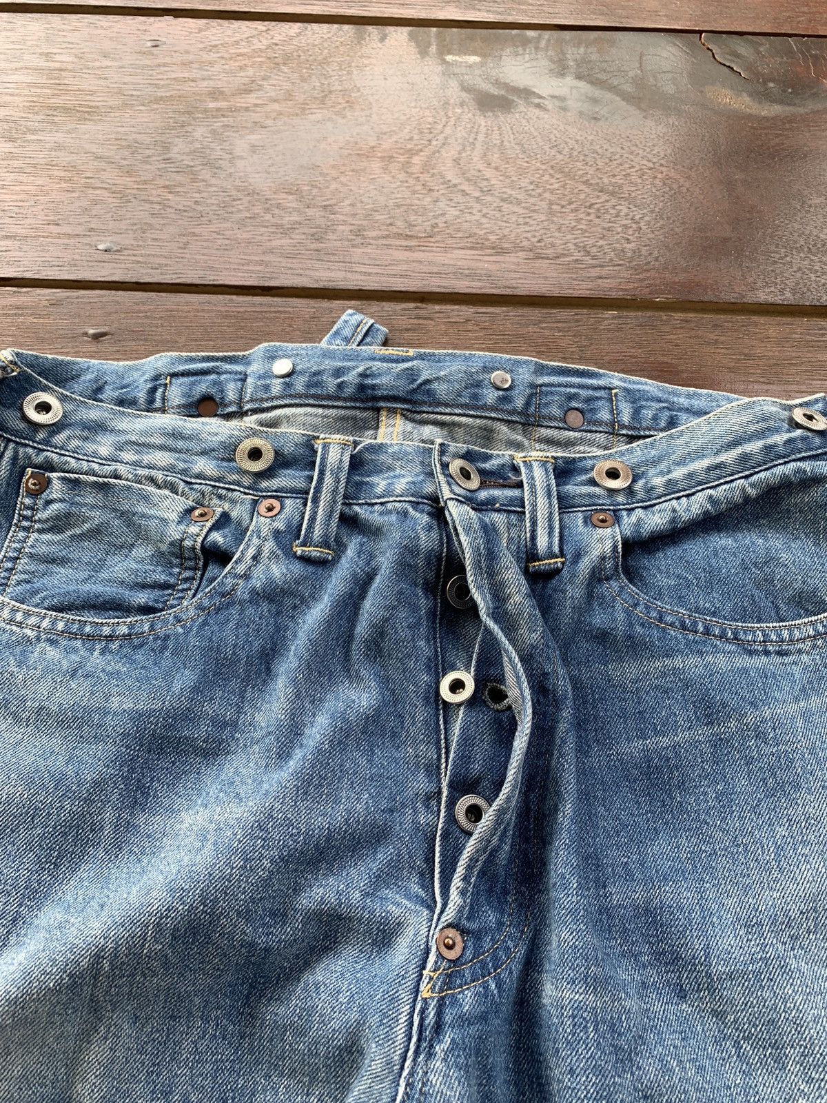 A.PRESSE A. presse Japan selvedge buckle back washed denim pants Size US 31 - 3 Thumbnail