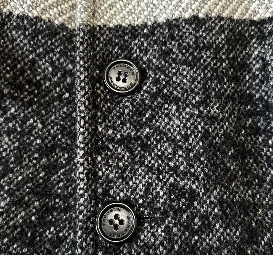 Burberry Burberry Black Label Black and White Woven Woo2412-Nextarrow Size US S / EU 44-46 / 1 - 5 Thumbnail