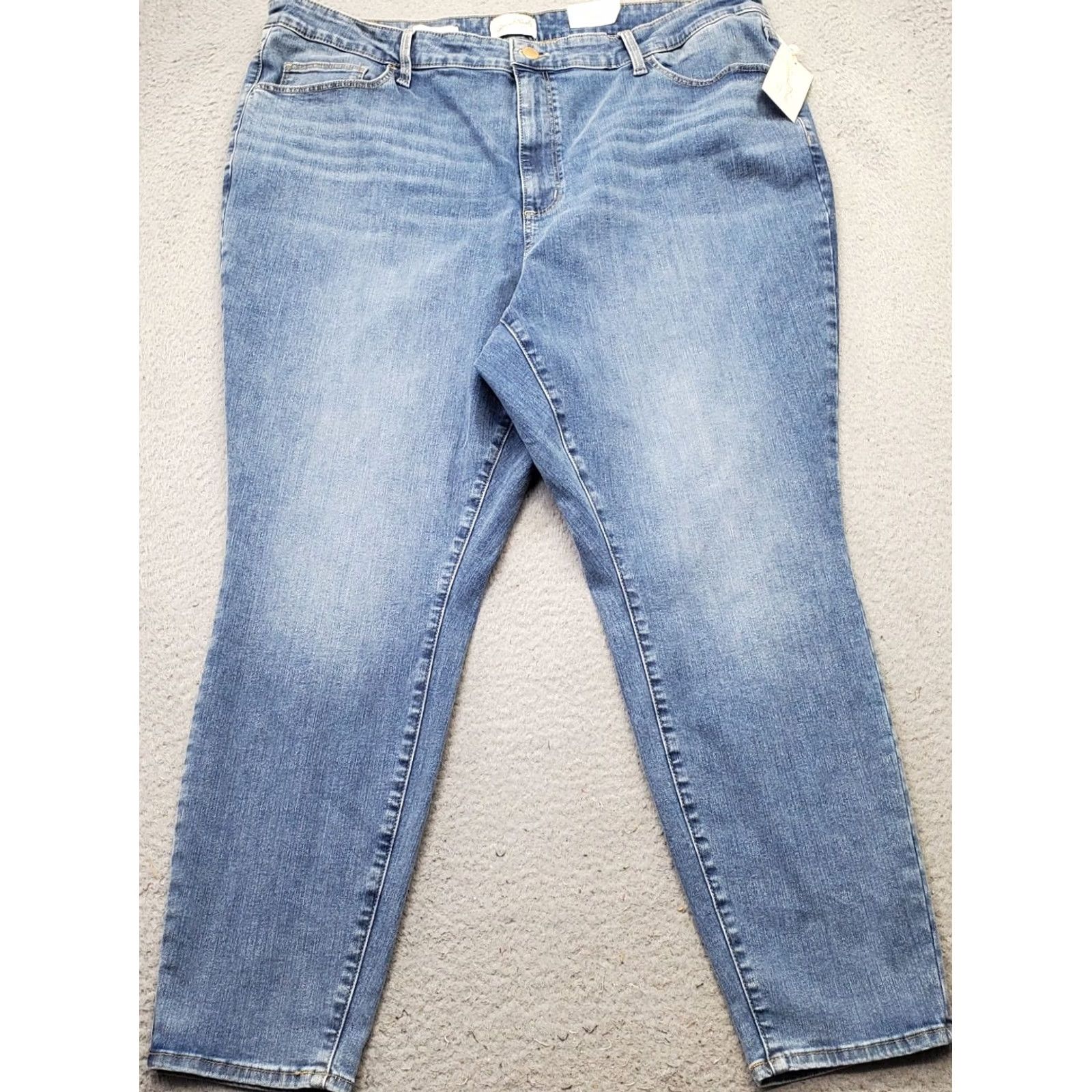 Vintage Universal Thread Jeans Womens Size 24 Blue Denim Stretch High Rise Skinny Size 42" / US 20 - 2 Thumbnail