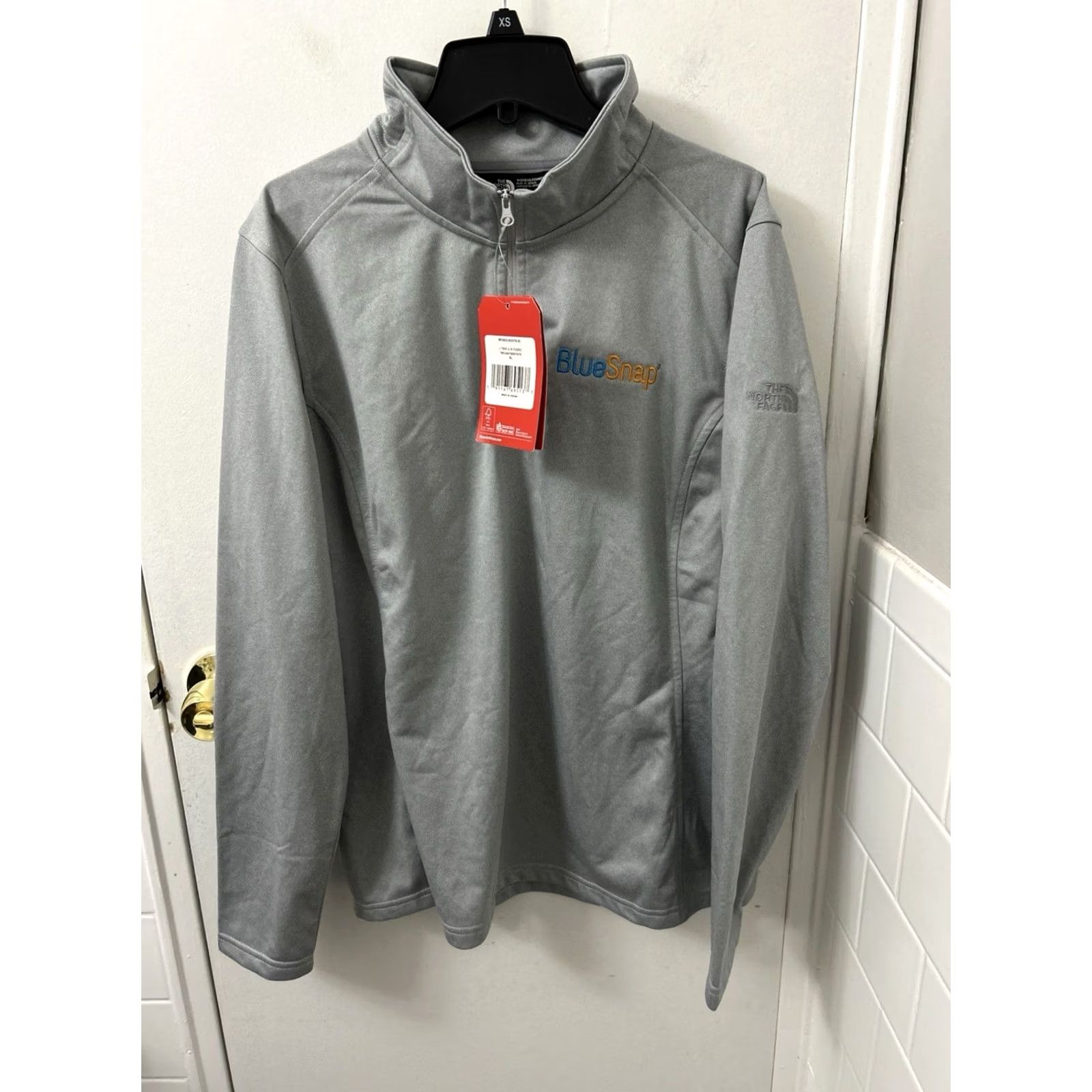 The North Face The North Face Tech Fleece 1/4 Zip Womens XL Gray Jacket Size XL / US 12-14 / IT 48-50 - 2 Thumbnail
