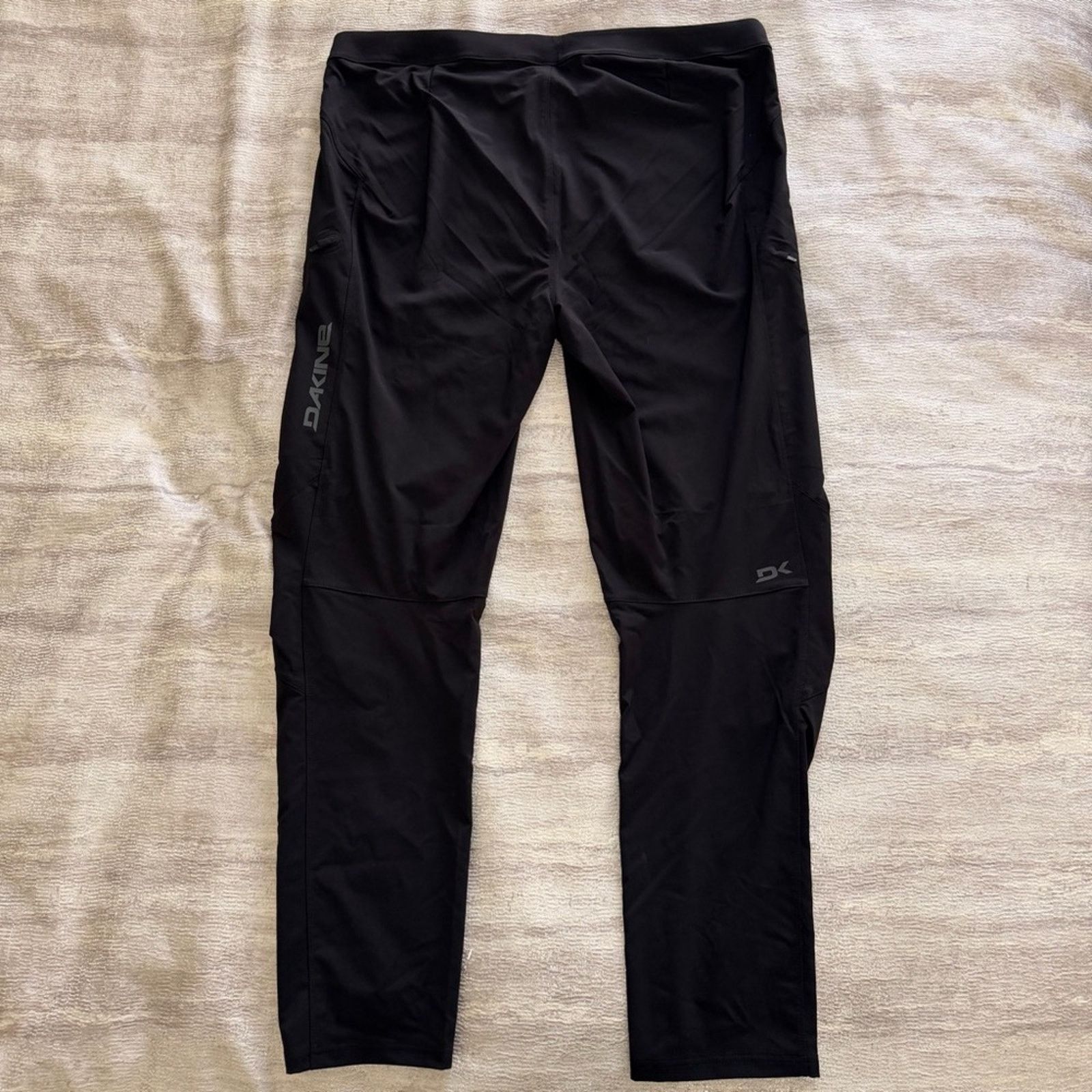 Dakine NWT! Dakine Vectra Black Mountain Bike Pants, Size XL Size US 38 / EU 54 - 12 Thumbnail