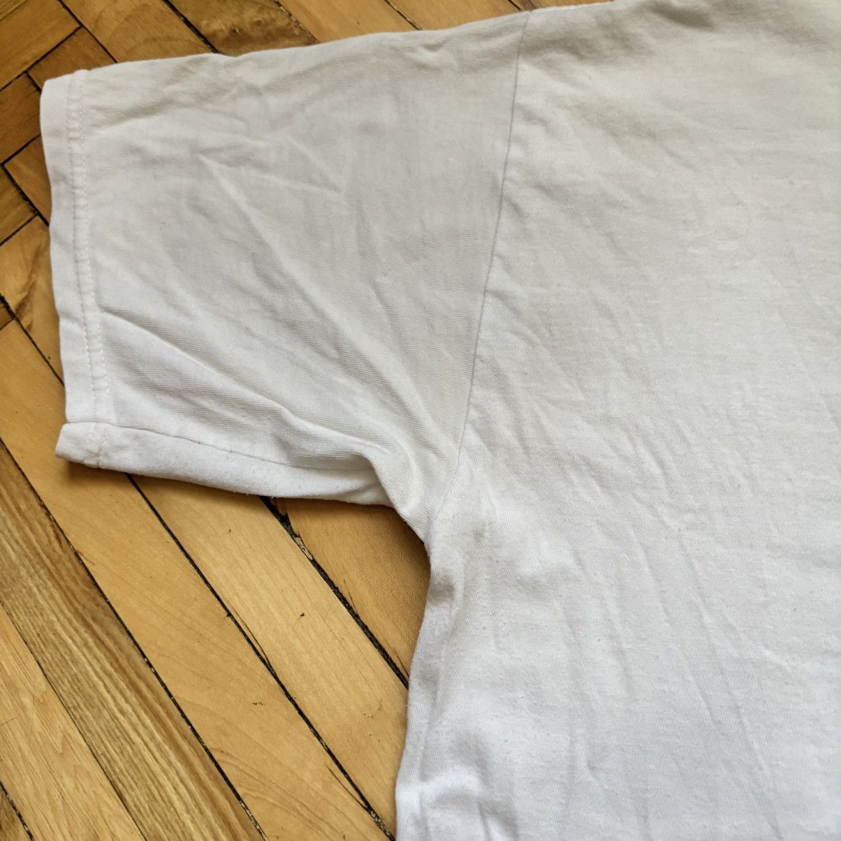 Obey Vintage Rare Obey Big logo T-Shirt Size US M / EU 48-50 / 2 - 5 Thumbnail