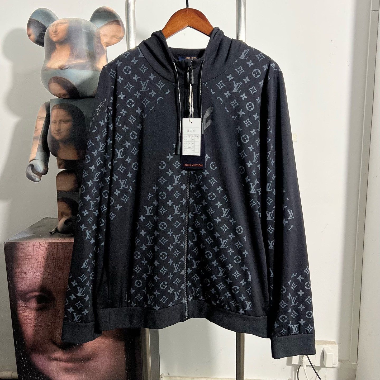 Louis Vuitton Louis Vuitton Light Jacket xxl Men Size US XXL / EU 58 / 5 - 1 Thumbnail