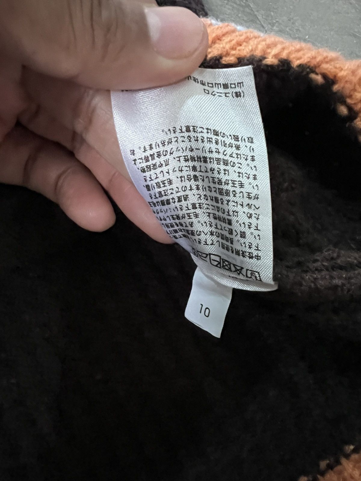 Marni × Uniqlo Marni x Uniqlo pop-corn knit V-neck Size US M / EU 48-50 / 2 - 8 Thumbnail