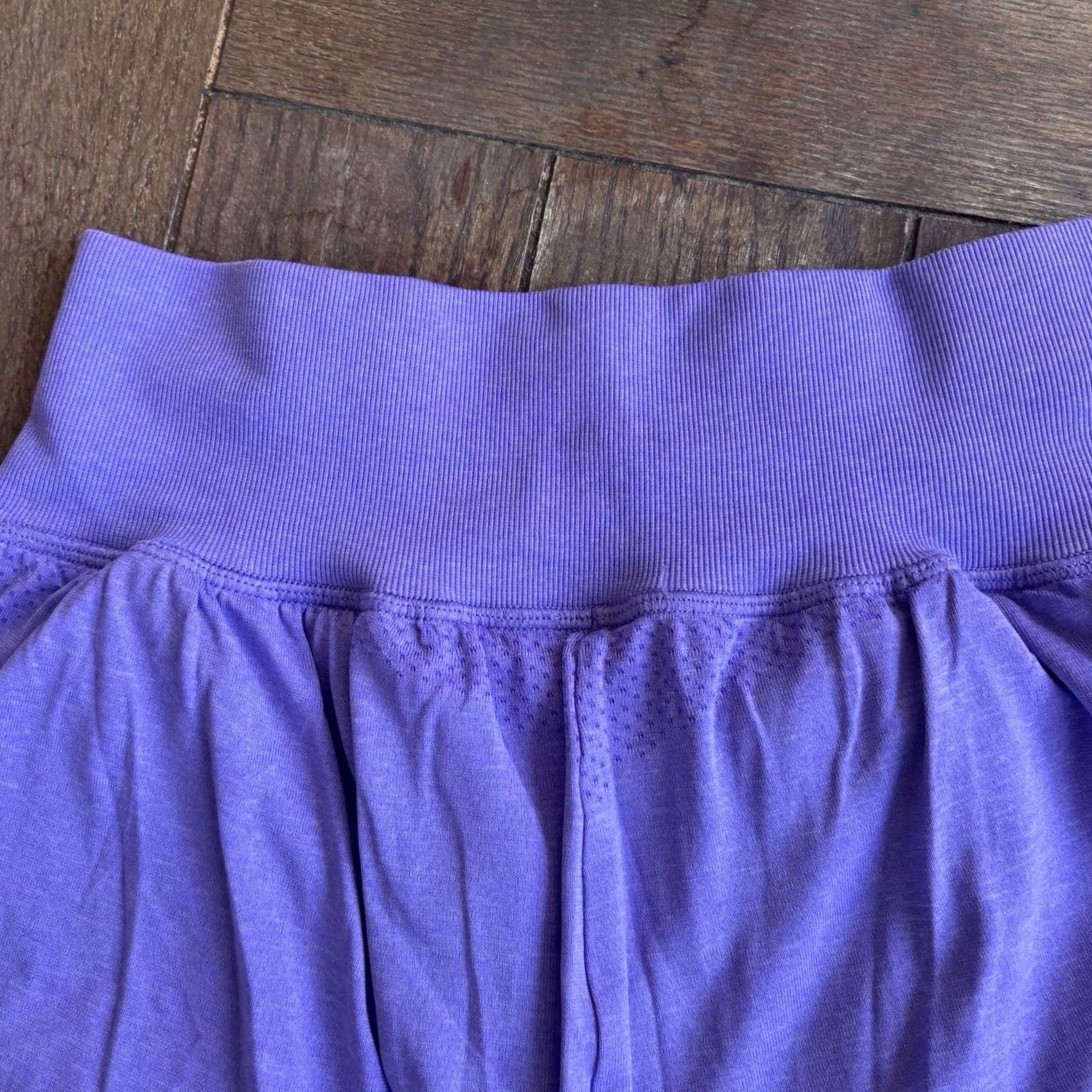 Gymshark Gymshark Vital Seamless 2.0 2-In-1 Shorts Lavender Purple sz L / 5" ins Womens Size 40" / US 18 - 8 Thumbnail