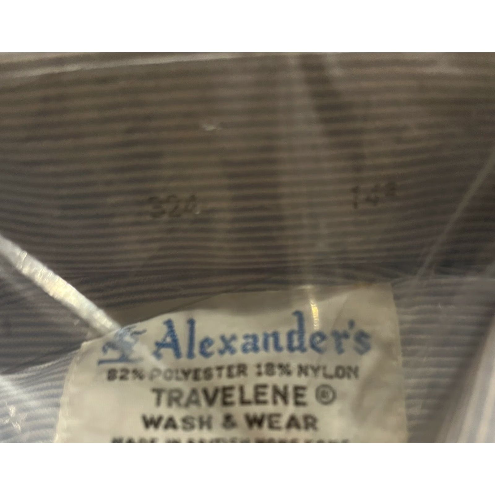 Vintage VINTAGE Alexander’s Travelene Dress Shirt Men 14-1/2 Blue Striped Shirt Adult Regular Size 14.5 Pockets 70s Retro Classic Size 40R - 6 Thumbnail