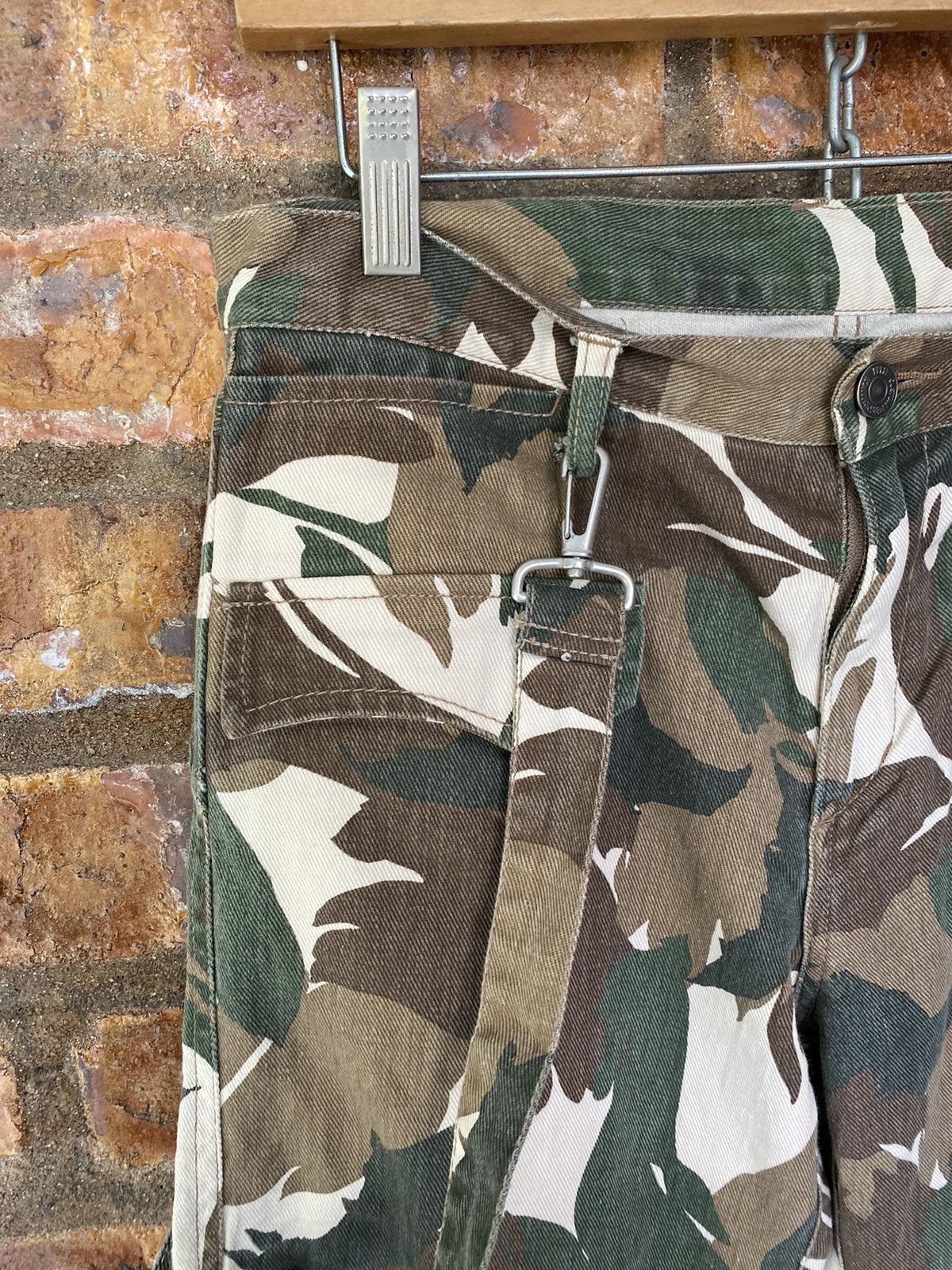 PPFM PPFM Bondage camo cargos pants Size US 29 - 8 Thumbnail
