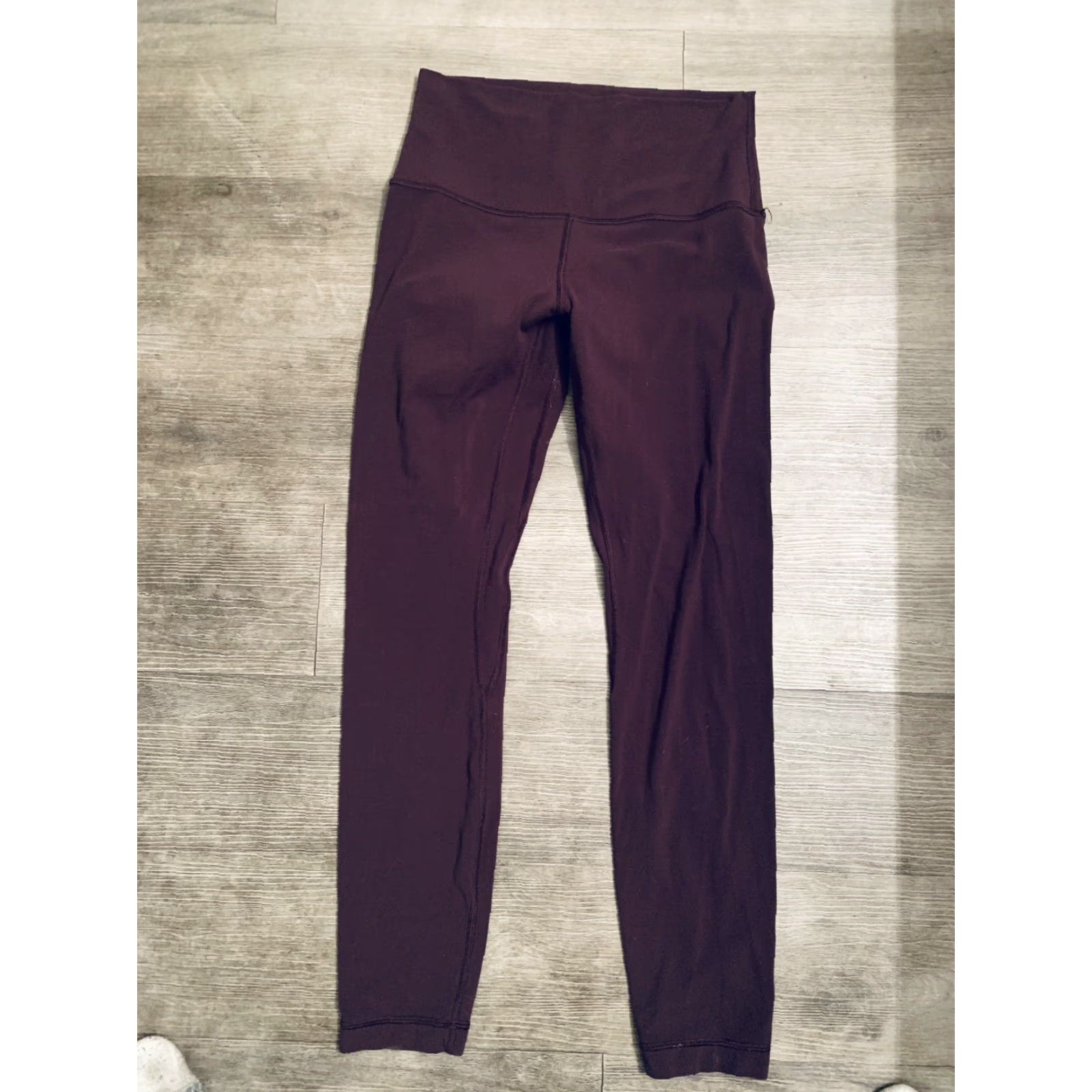Lululemon Lululemon Leggings Women's Size 4 Purple Activewear Quick Dry Moisture Wicking Pockets Stretch Slimming Breathable Size 27" / US 4 / IT 40 - 2 Thumbnail