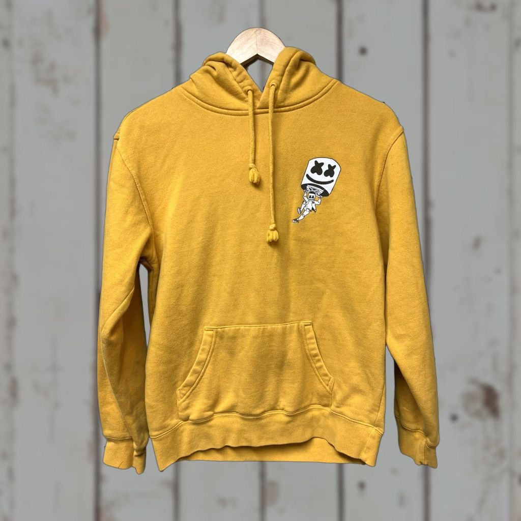 Vintage MARSHMELLO x FORTNITE Men’s Sweatshirt Hoodie Yellow Size Small Size US S / EU 44-46 / 1 - 1 Thumbnail