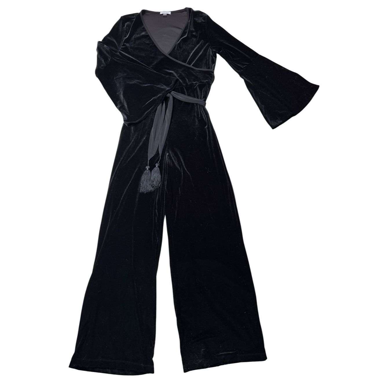 Calvin Klein Calvin Klein Black Velvet Wrap Jumpsuit with Tie Waist Size Size 32" / US 10 / IT 46 - 2 Thumbnail