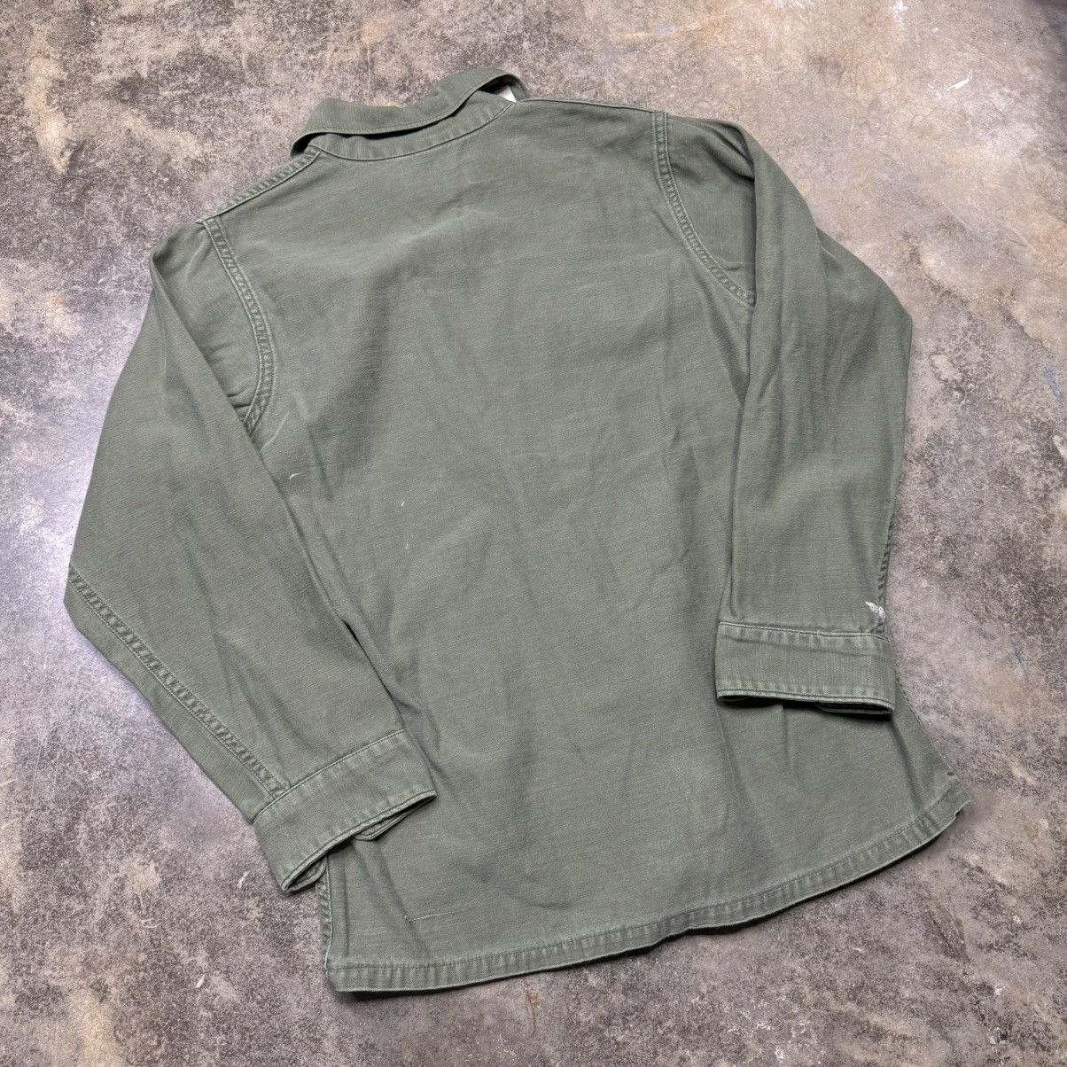 Vintage vintage green OG 107 US navy button up shirt Size US M / EU 48-50 / 2 - 7 Thumbnail