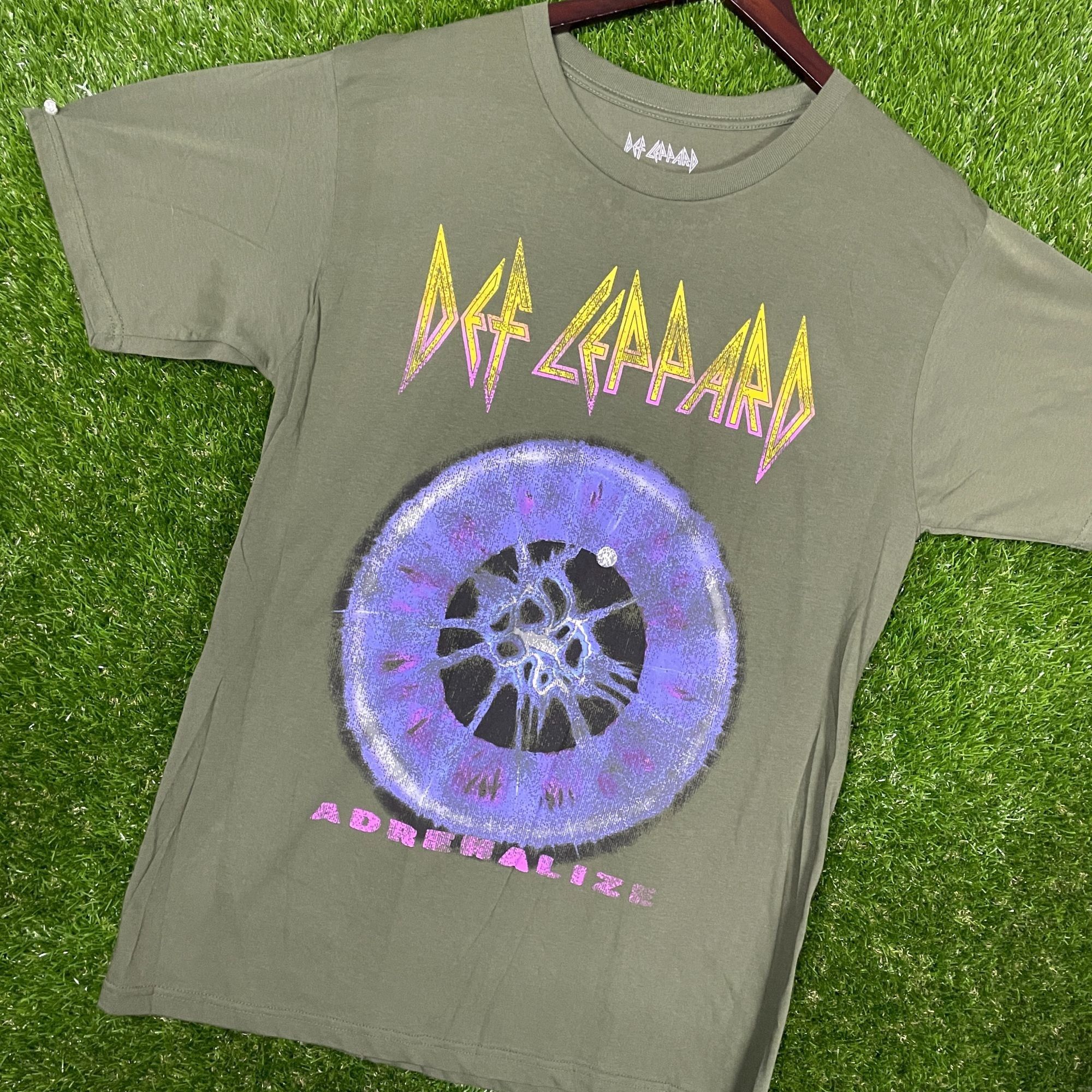 Def Leppard Def Leppard Adrenalized Rock T-shirt size Large Size US L / EU 52-54 / 3 - 4 Thumbnail