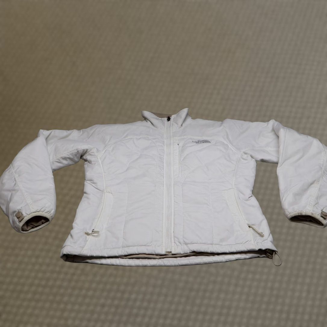 The North Face VINTAGE North Face Jacket Women XS White Insulated Wind Rain Light Winter Puffer Outdoor Size XS / US 0-2 / IT 36-38 - 1 Thumbnail
