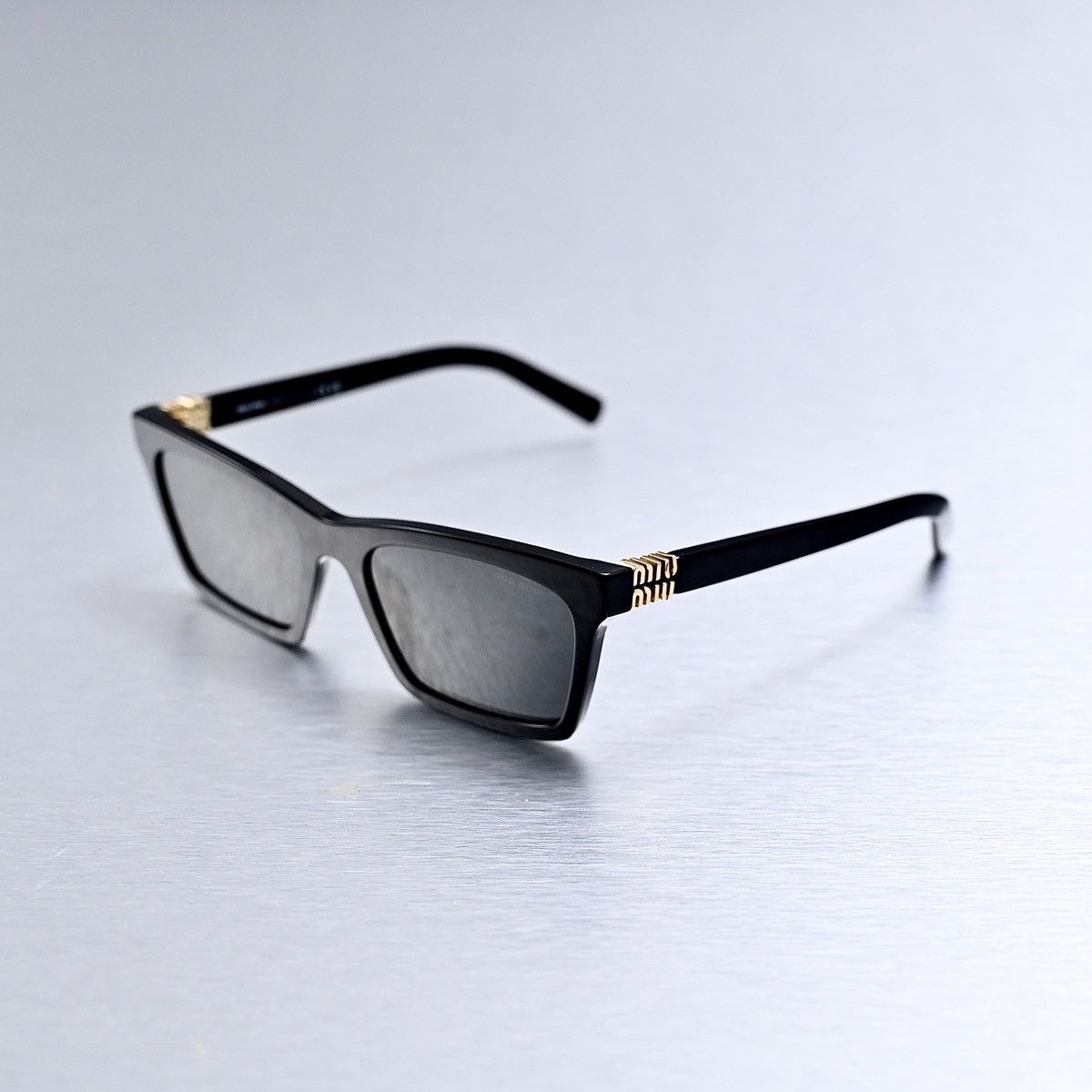 Miu Miu MIU MIU 0MU A05S SUNGLASSES Size ONE SIZE - 1 Thumbnail