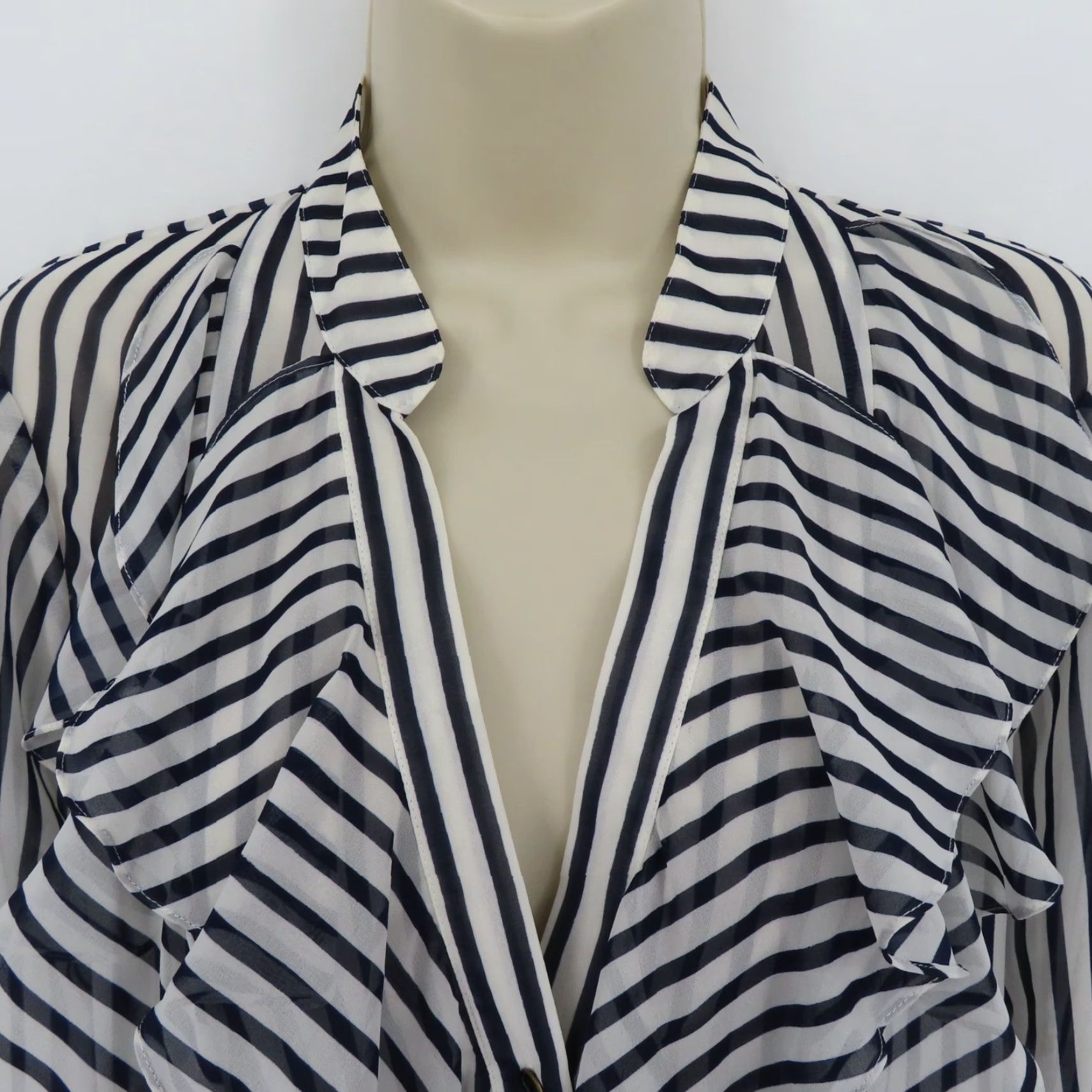 Vintage **Y2K VINTAGE Cache Women Blue White Stripe Button Blouse Shirt NEW** User: Y2K VINTAGE Cache Women Blue White Stripe Button Blouse Shirt NEW Size M / US 6-8 / IT 42-44 - 2 Thumbnail