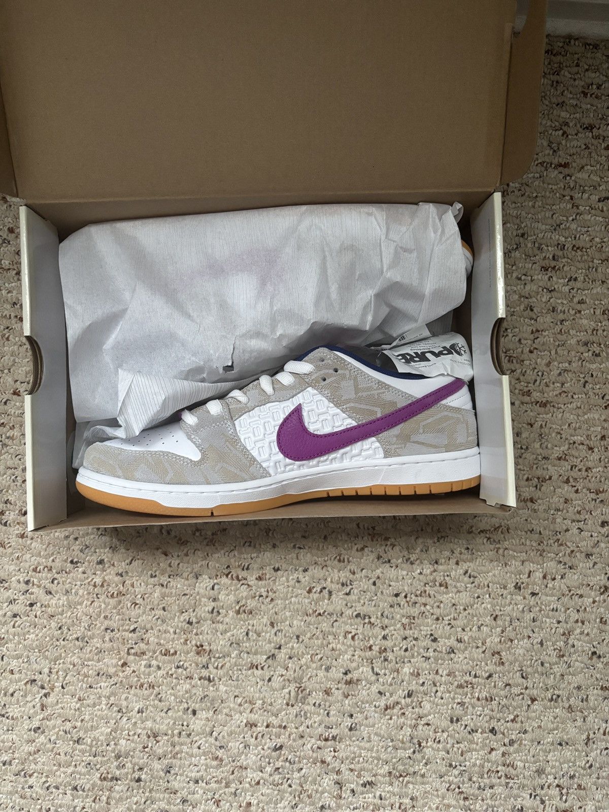 Nike Nike SB Dunk Low Size US 11.5 / EU 44-45 - 9 Thumbnail