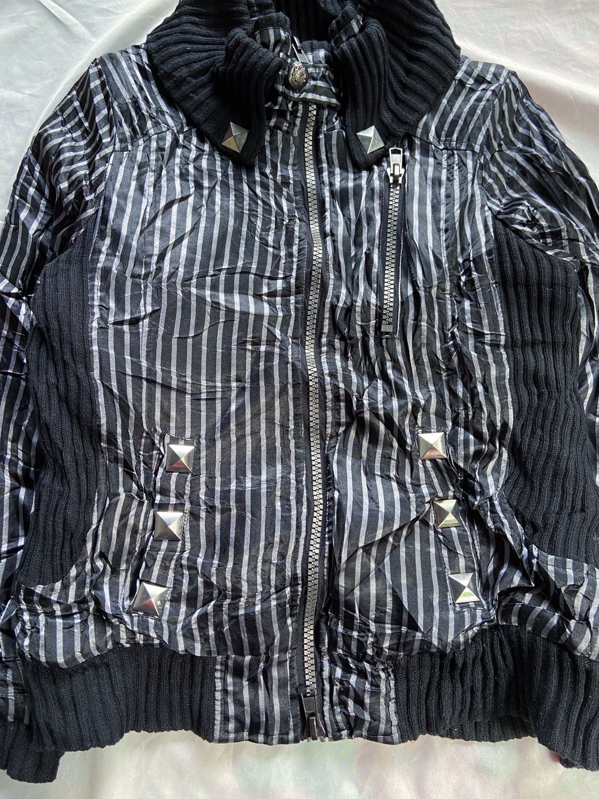 Beauty Beast DIG DEEP PUNK STRIPED ZIP JACKET Size US S / EU 44-46 / 1 - 8 Thumbnail