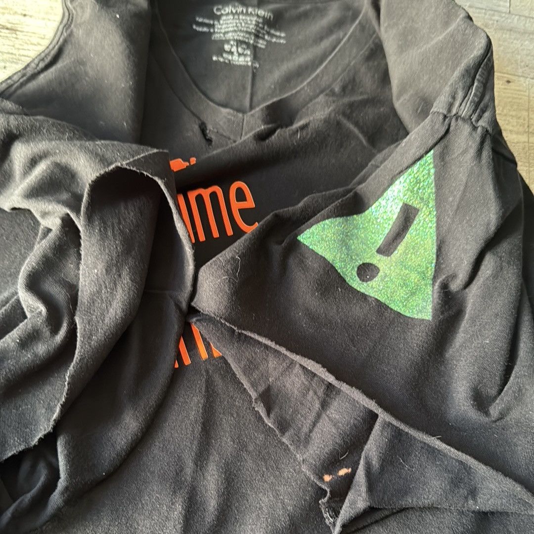 Calvin Klein ERROR, Costume Not Found, Neon, Distressed, Halloween Tee Size US XL / EU 56 / 4 - 10 Thumbnail