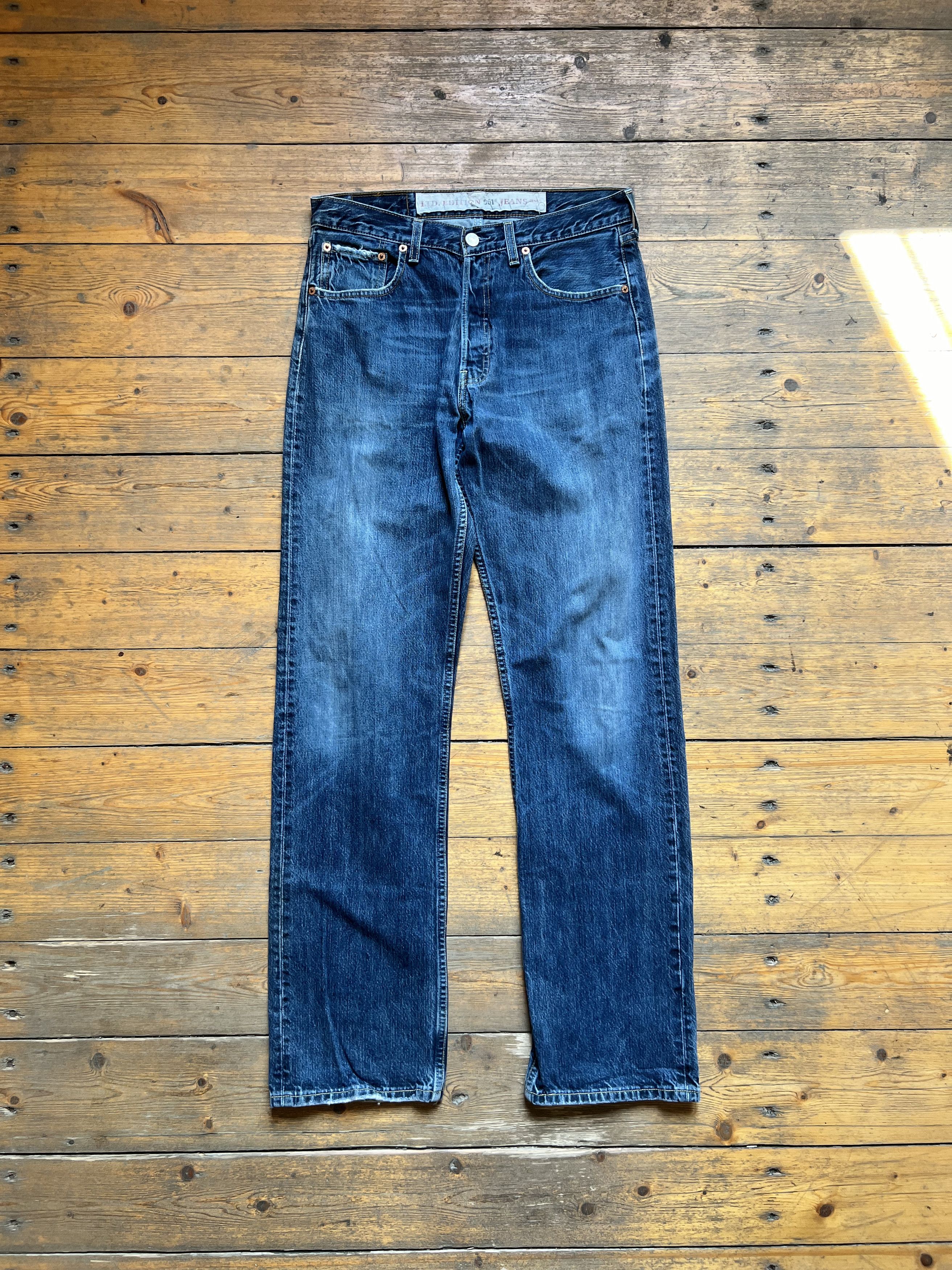 Levi's Vintage Clothing Levis 501 Light Distressed Denim Jeans Pants Size US 31 - 4 Thumbnail