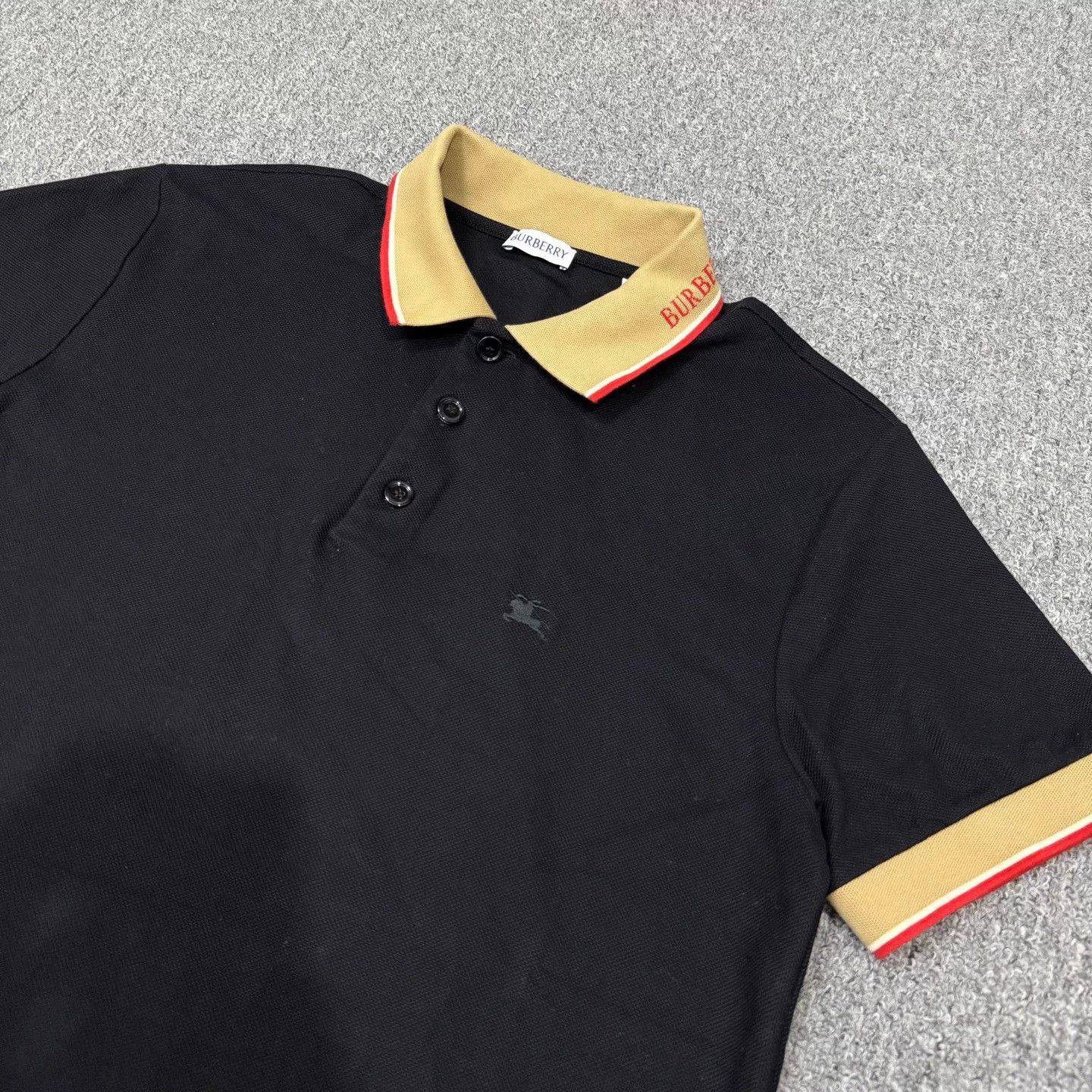 Burberry Burberry Unused Collar Logo Short Sleeve Polo L Size US L / EU 52-54 / 3 - 3 Thumbnail