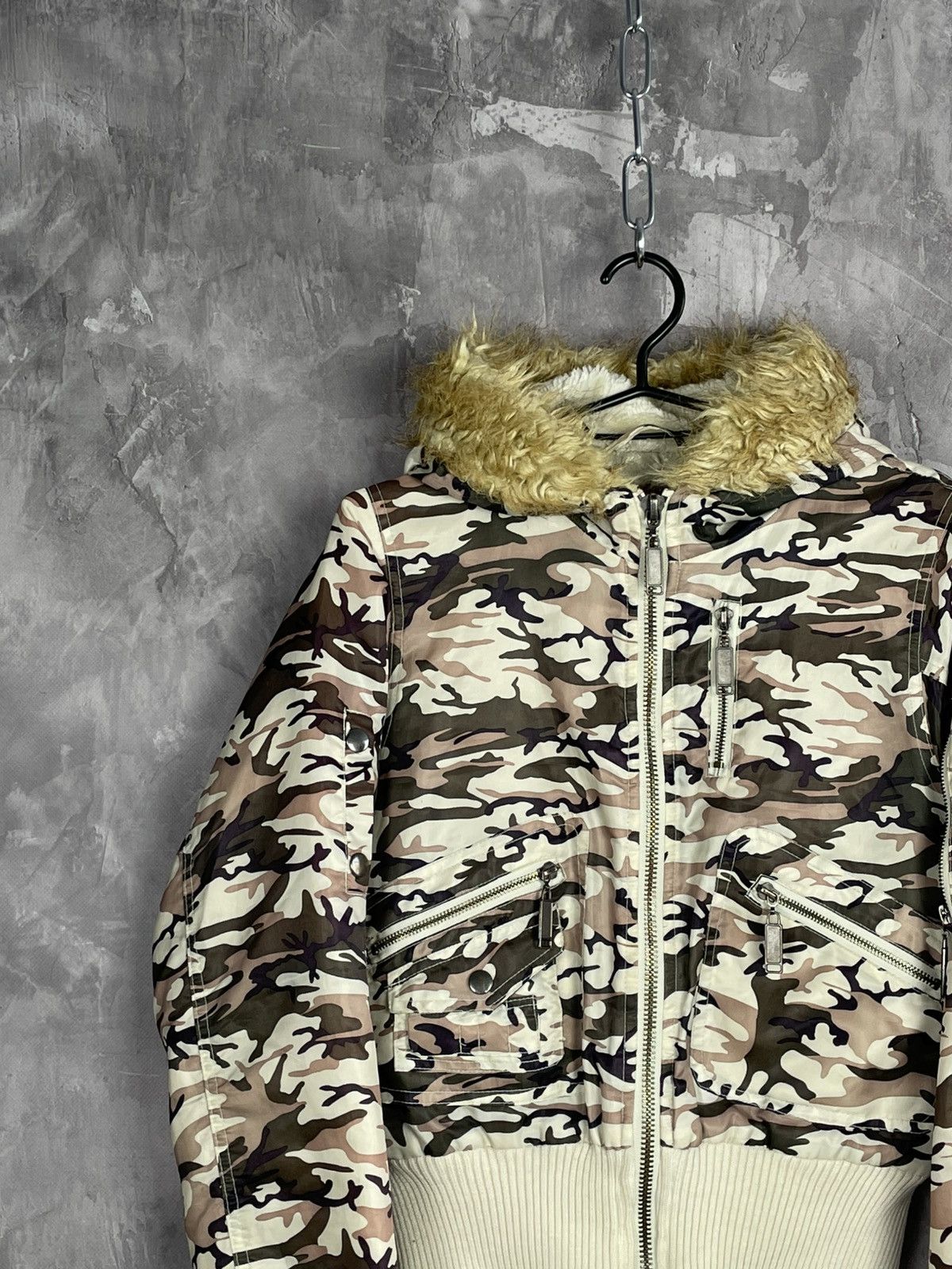 Vintage Vintage Camo Military Faux Fur Glamour Bomber Jacket Size M / US 6-8 / IT 42-44 - 3 Thumbnail