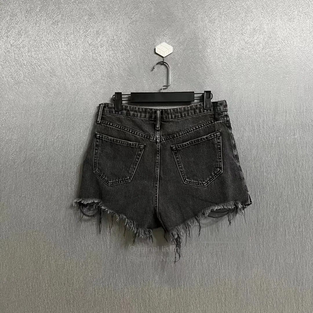 Alexander Wang Alexander Wang Frayed Shorts. Size 28" / US 6 / IT 42 - 2 Thumbnail