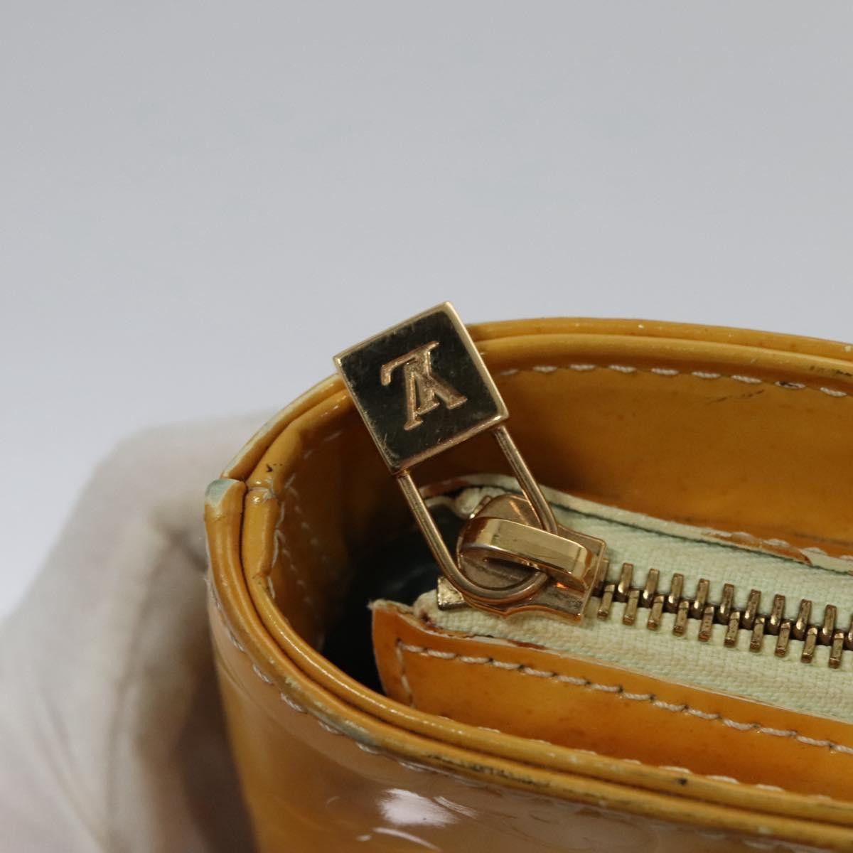 Louis Vuitton LOUIS VUITTON Monogram Vernis Houston Hand Bag Lime Yellow Size ONE SIZE - 14 Thumbnail