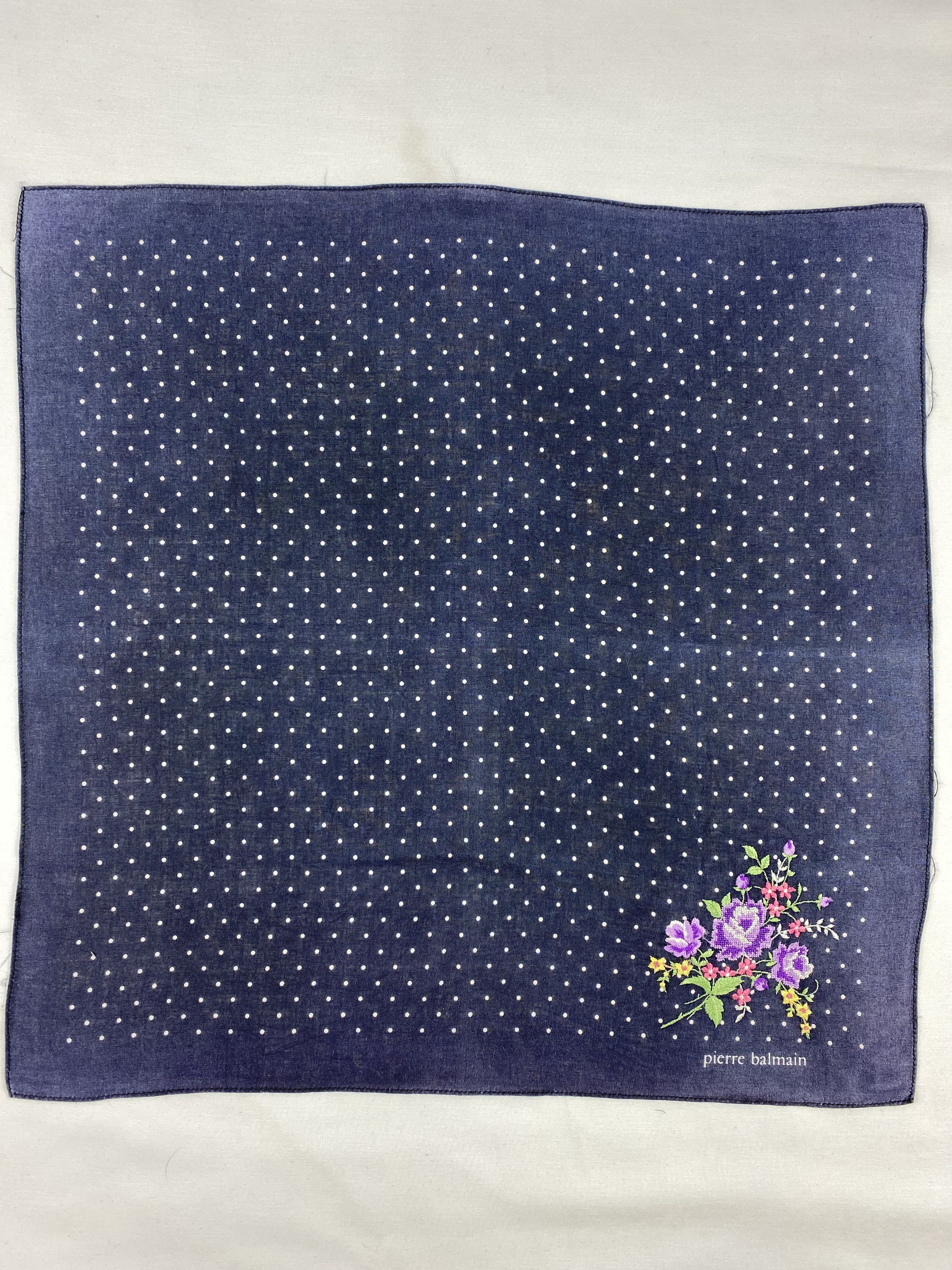 Pierre Balmain × Vintage Vintage Pierre Balmain Handkerchief / Bandana / Neckerchief Size ONE SIZE - 3 Thumbnail