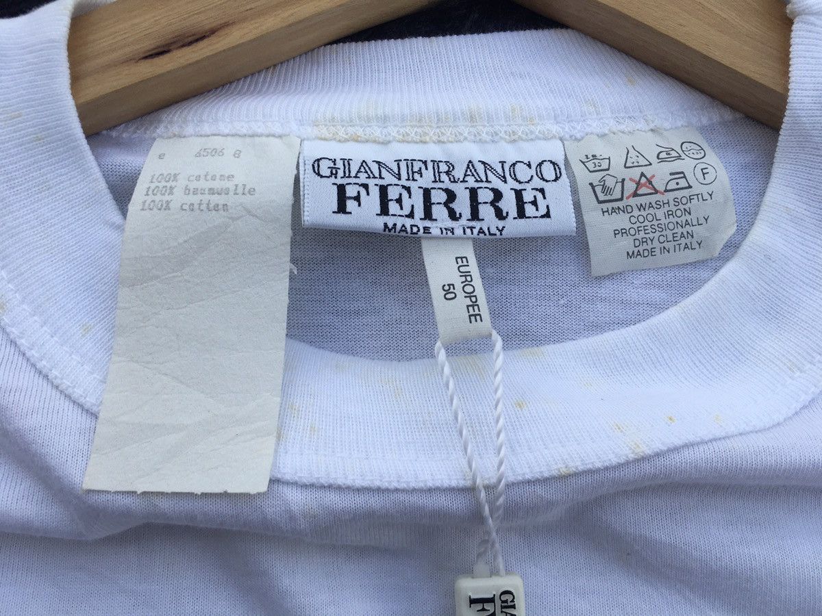 Gianfranco Ferre Rare Vintage Gianfranco Ferre Italy Tshirt Size US L / EU 52-54 / 3 - 14 Thumbnail