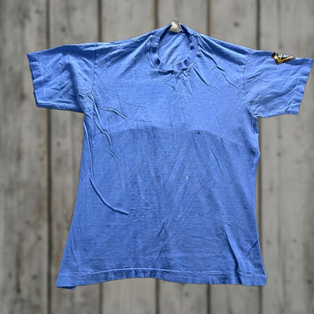 Fruit Of The Loom VINTAGE Hawk II Shirt Mens Large Blue Graphic Back Tee Fruit of the Loom Distressed 80s Size US L / EU 52-54 / 3 - 1 Thumbnail