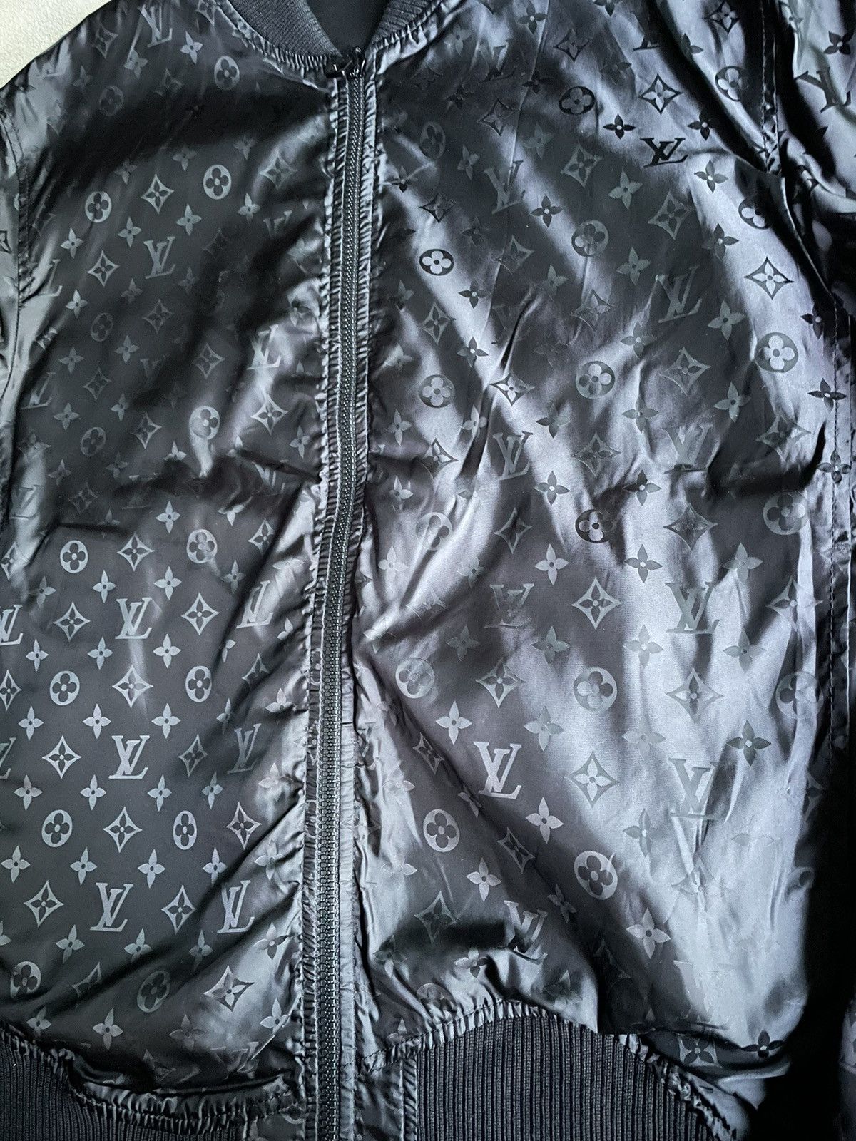 Louis Vuitton Louis Vuitton Reversible Black Leather Monogram Jacket Size US M / EU 48-50 / 2 - 7 Thumbnail