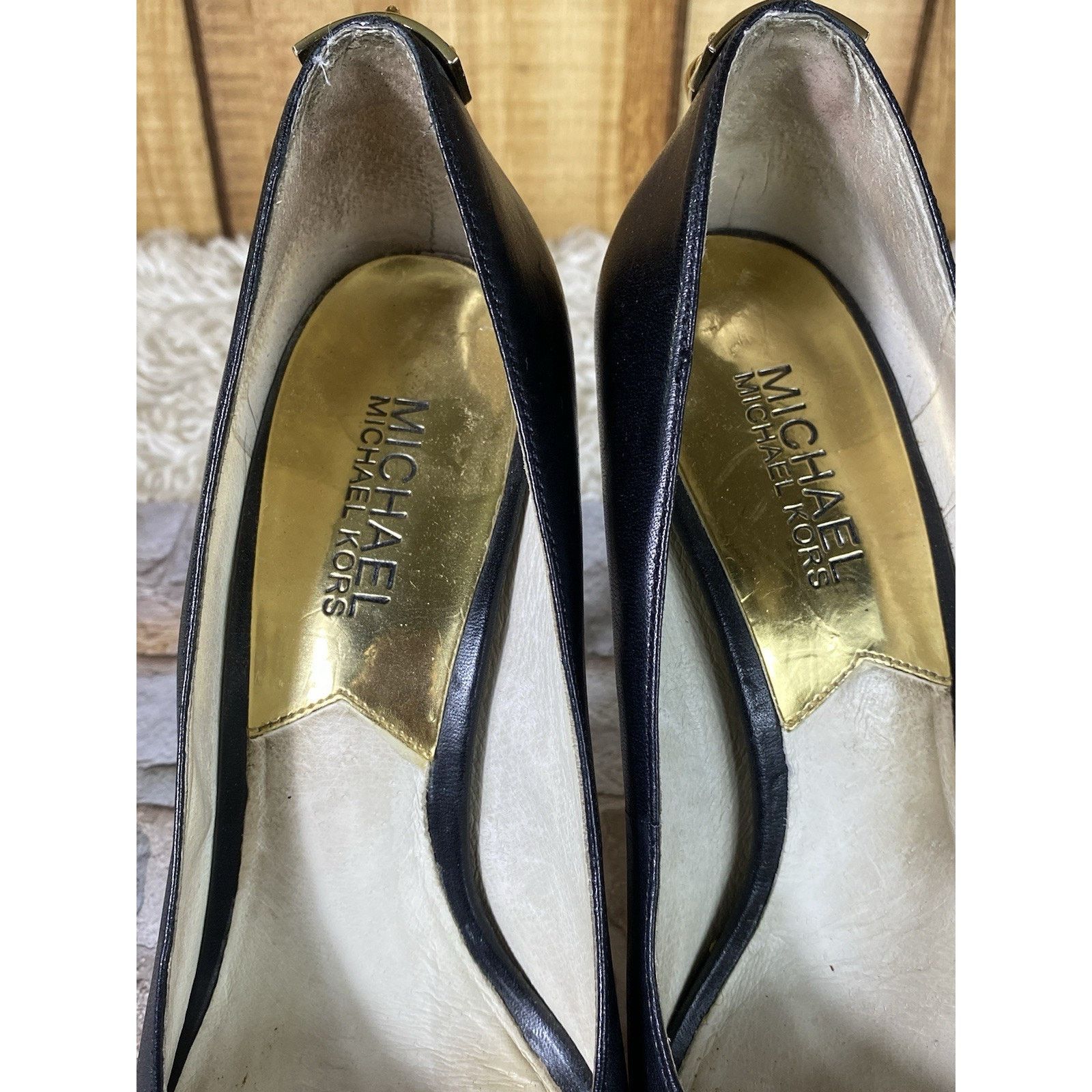 Michael Kors Michael Kors Hamilton Pump Sz 7 Platform Heel Black Leather Size US 7 / IT 37 - 3 Thumbnail