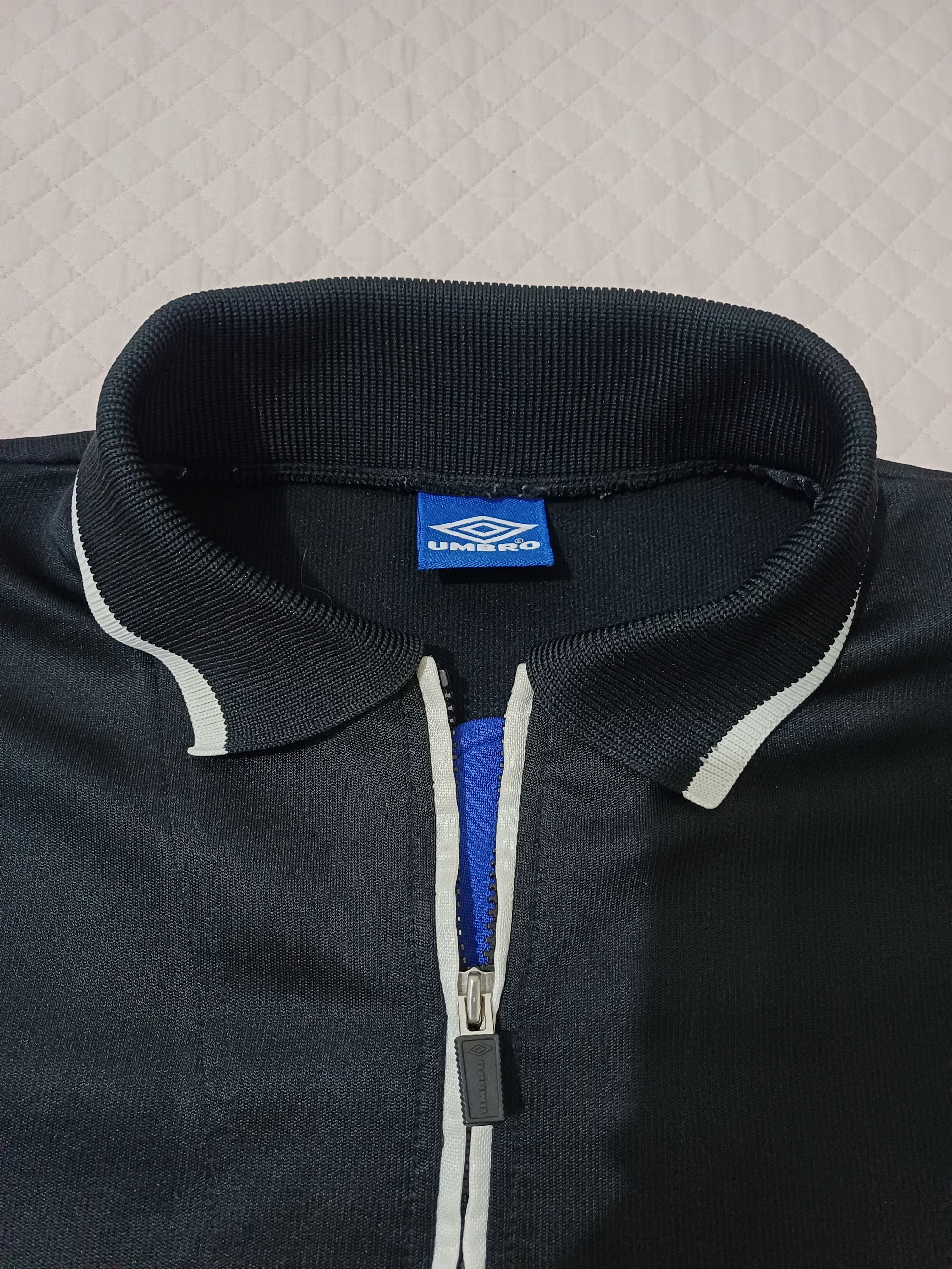 Umbro Umbro 90's Jersey Track Jacket Half Zip Size US L / EU 52-54 / 3 - 3 Thumbnail