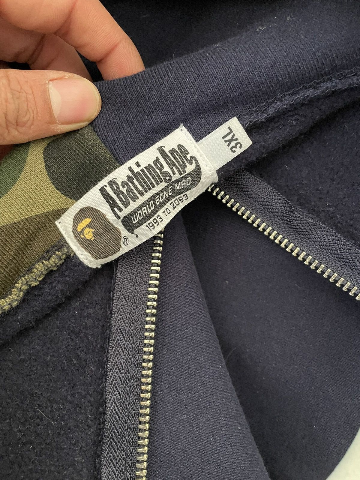 Bape Bape Navy Shark Hoodie Size US XXL / EU 58 / 5 - 6 Thumbnail