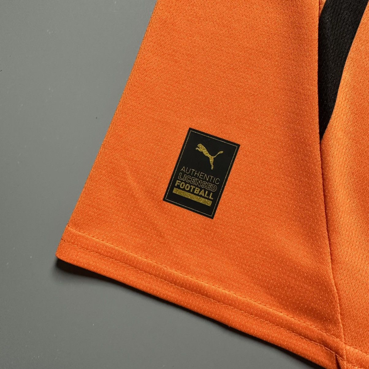 Puma NWT SHAKHTAR PUMA 2024/2025 FOOTBALL HOME JERSEY #10 SUDAKOV Size US M / EU 48-50 / 2 - 8 Thumbnail