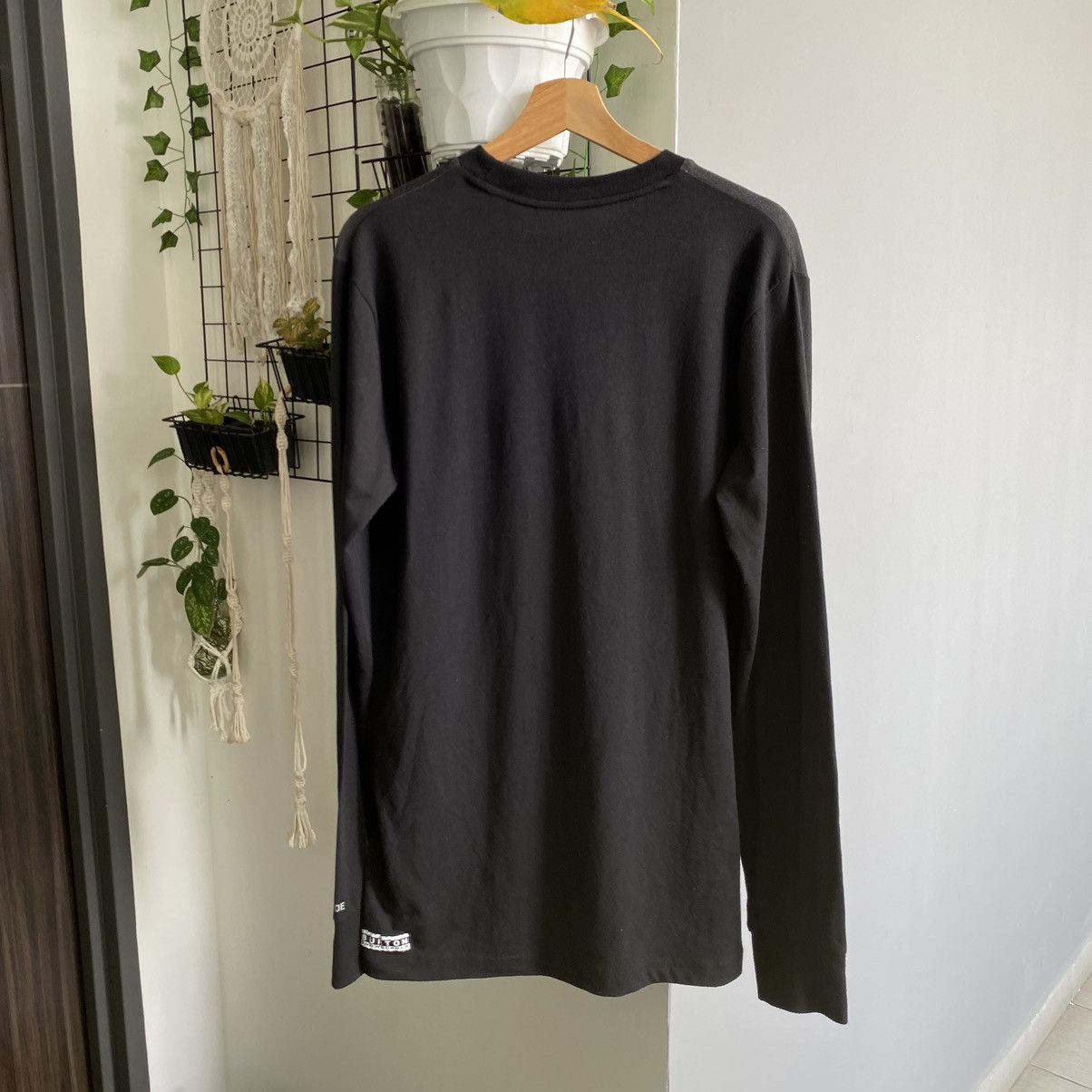 Burton Faded Burton Snowboard Trevor Graves ERD GRUNGE L/S TEE Size US L / EU 52-54 / 3 - 3 Thumbnail