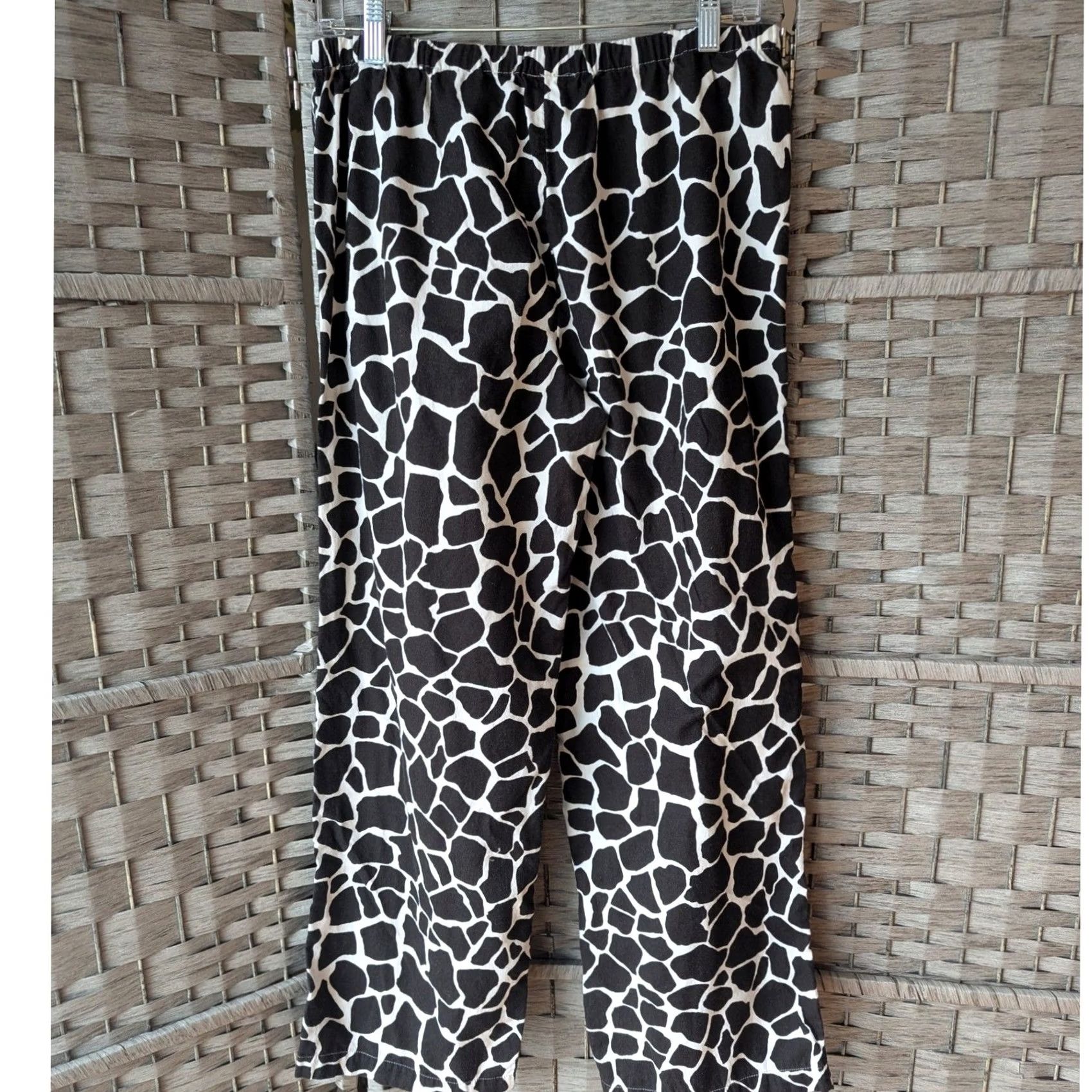 Ann Taylor Ann Taylor Pajama Pants Womens M Black White Giraffe Print Cotton Lounge Size 32" / US 10 / IT 46 - 3 Thumbnail