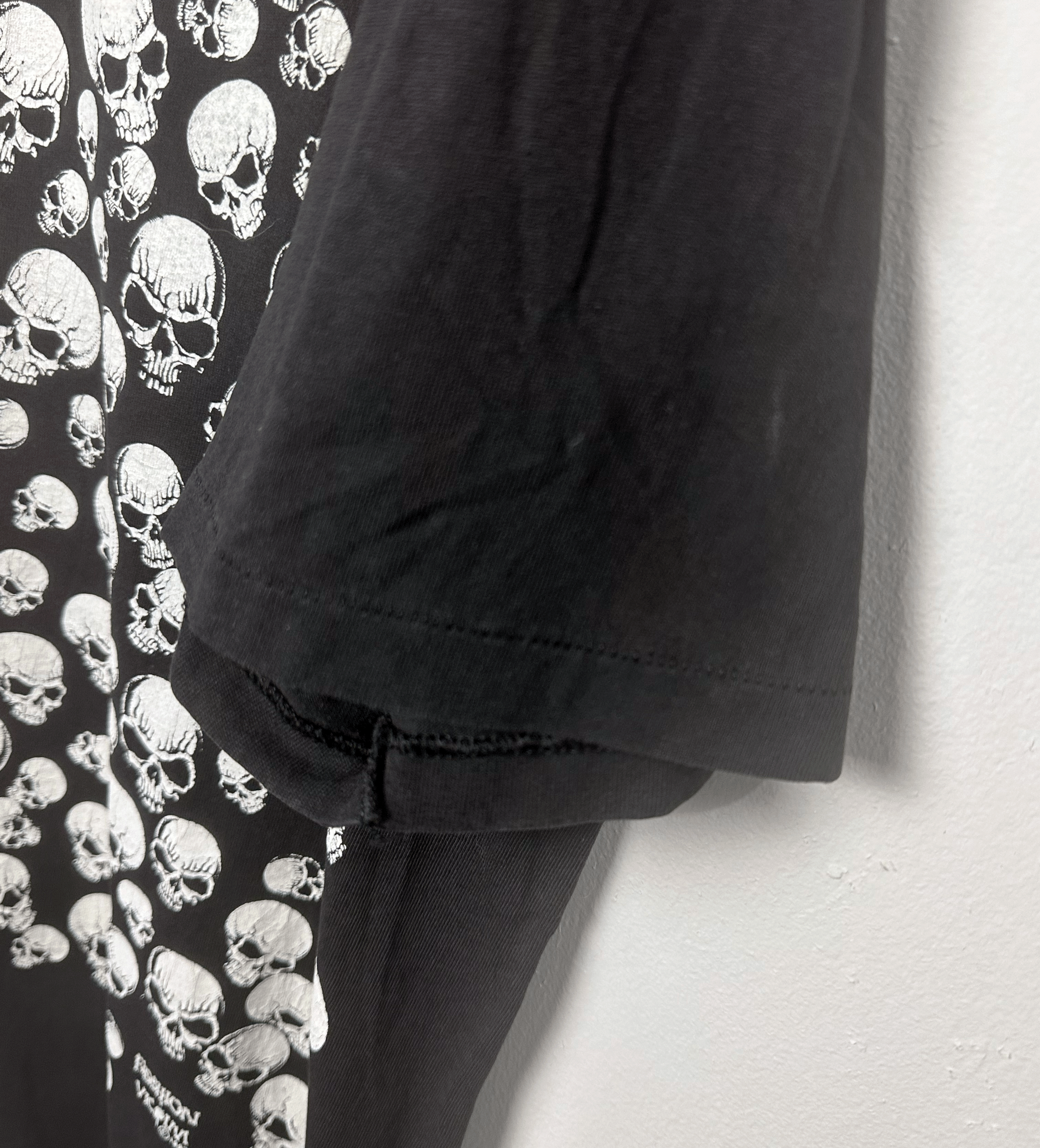 Fashion Victim Vintage 90s Fashion Victim T-Shirt Skulls XL Size US XL / EU 56 / 4 - 5 Thumbnail