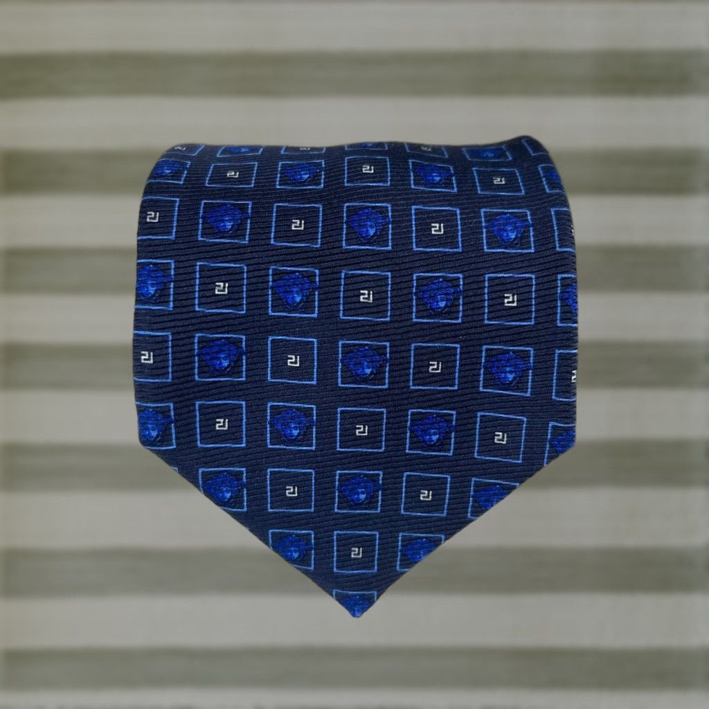 Versace Versace Men’s Luxury Silk Tie Geometric Navy Made in Italy 57"-60" Wide 3.5" Length Mens Silk Tie Geometric Pattern Navy Versace Tie Made in Italy Size ONE SIZE - 1 Thumbnail