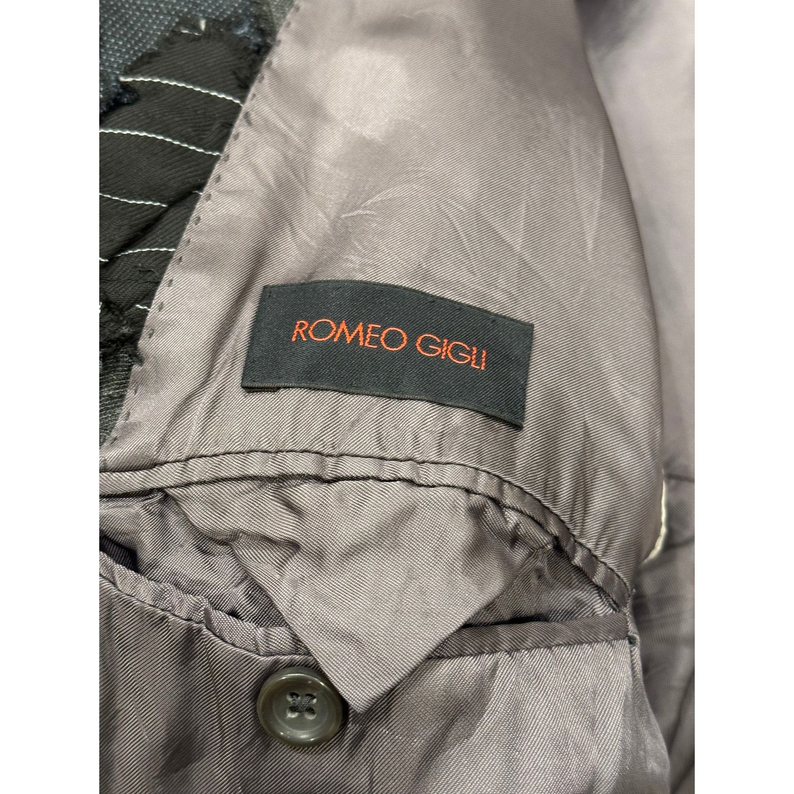 Romeo Gigli 2000s Romeo Gigli handmade patchwork blazer Size US M / EU 48-50 / 2 - 6 Thumbnail