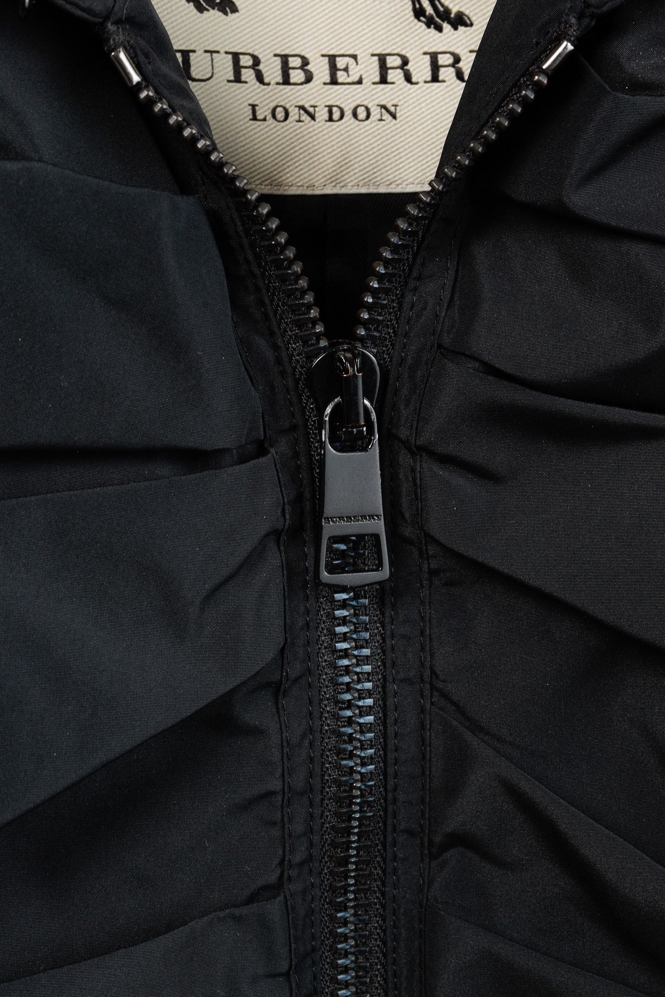 Burberry Burberry Roemead Black Allover Ruched Zip Coat Size M / US 6-8 / IT 42-44 - 8 Thumbnail