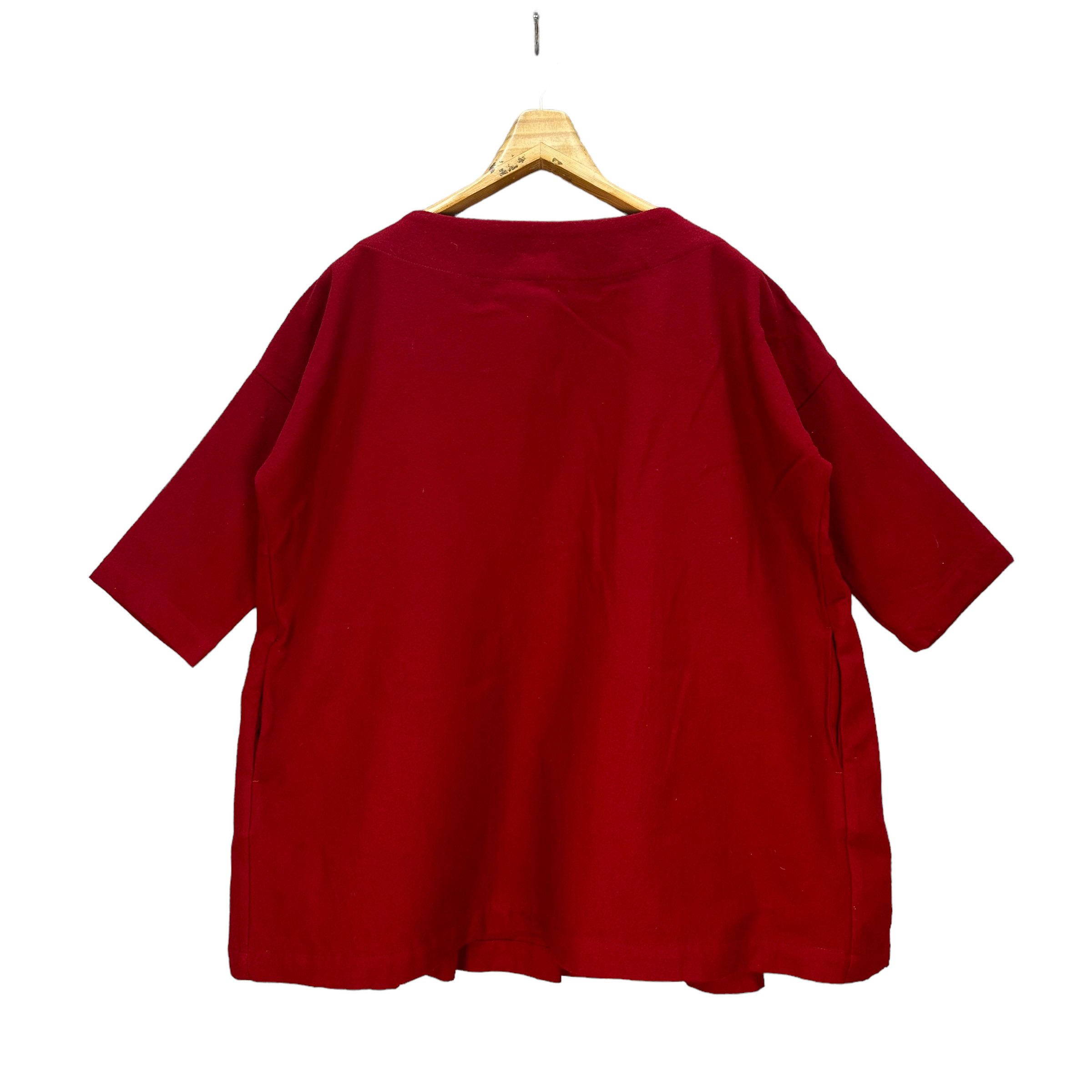 Japanese Brand VERITECOEUR RED BLOUSE #8279-221 Size ONE SIZE - 8 Thumbnail