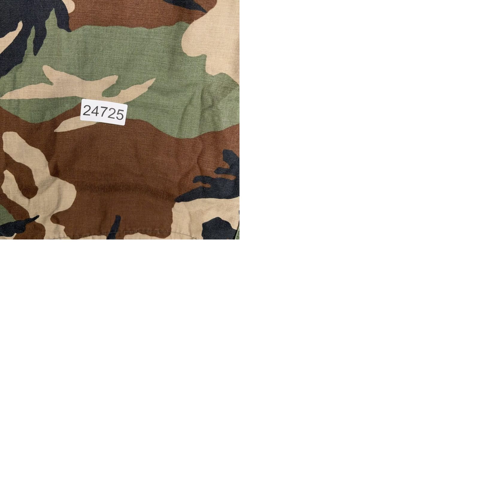 Vintage VINTAGE Lakeview US Army M-65 Field Jacket Mens Medium Woodland Camo Distressed Wool? No Size US M / EU 48-50 / 2 - 10 Thumbnail
