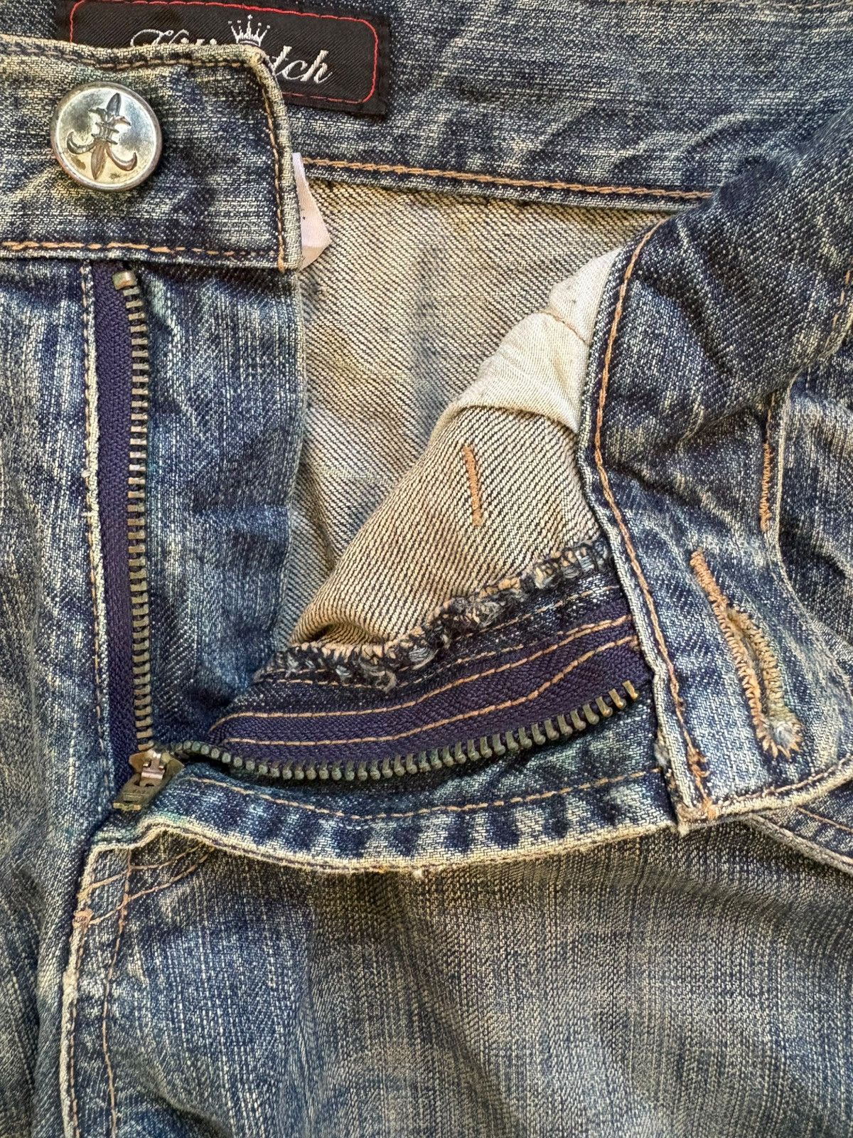 Japanese Brand × Le Grande Bleu (L.G.B.) Vintage Japanese Rusty Mud Wash Spiral Leg Distressed Jeans Size US 32 / EU 48 - 9 Thumbnail