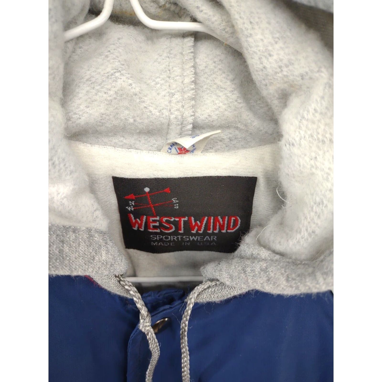 Vintage VINTAGE West Wind Mens Snap Up Satin Bomber Style Hooded Jacket S Jacket Bomber 90s retro Mens Size US S / EU 44-46 / 1 - 3 Thumbnail