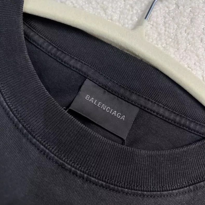 Other Balenciaga Washed front and back embroidered monogram shor Size US XS / EU 42 / 0 - 5 Thumbnail