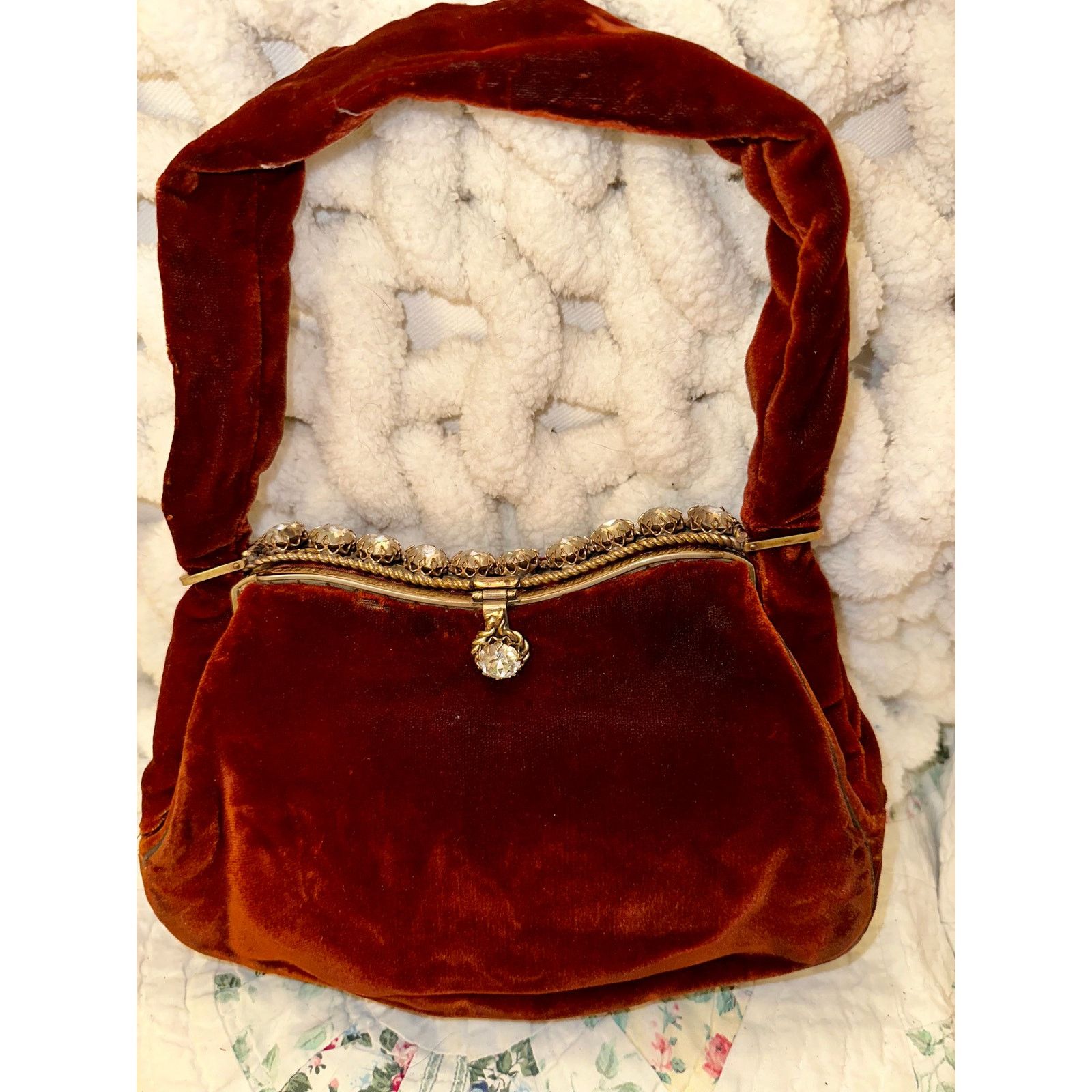 Vintage VINTAGE JOLLES ORIGINAL BURGUNDY VELVET JEWELED FRAME BAG Size ONE SIZE - 9 Thumbnail