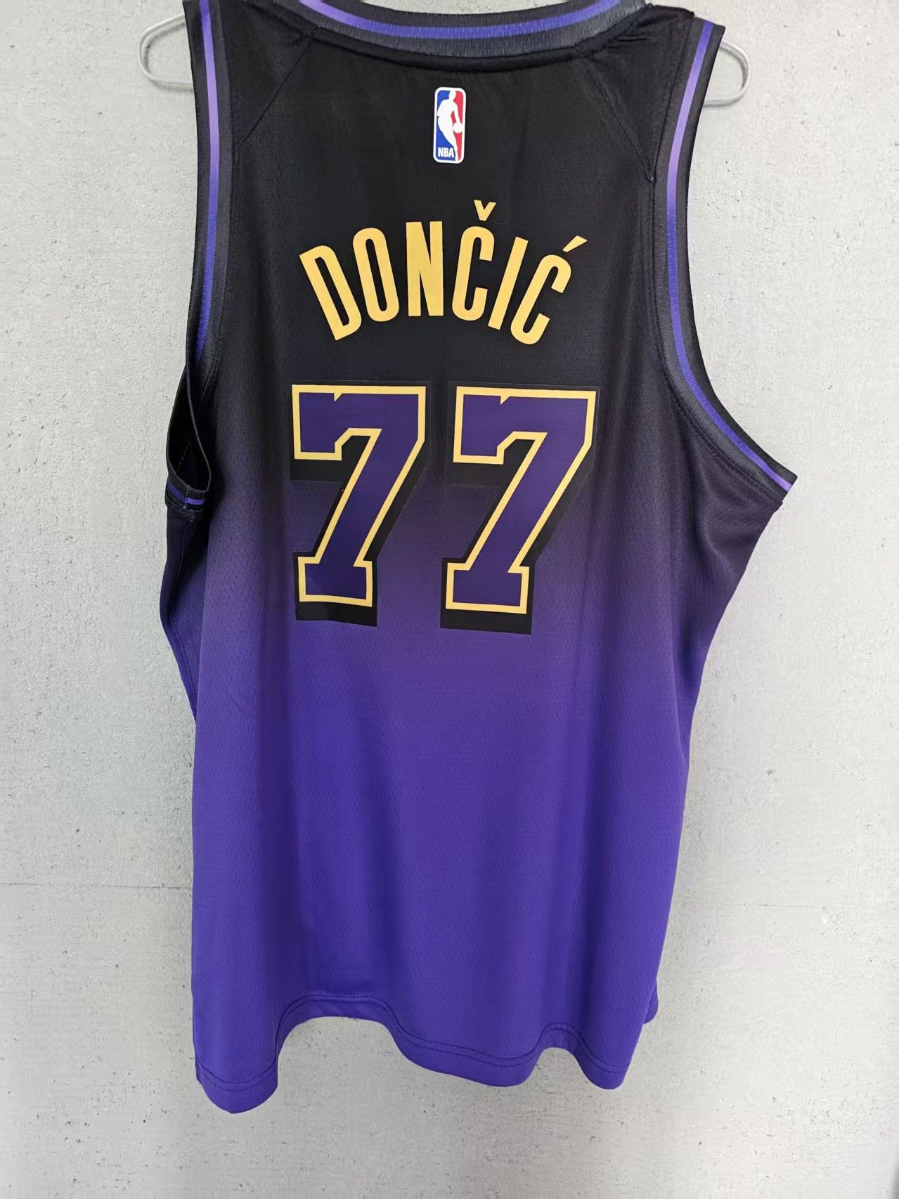 NBA Los Angeles Lakers #77 Luka Dončić Jersey Purple Small Size US S / EU 44-46 / 1 - 2 Thumbnail