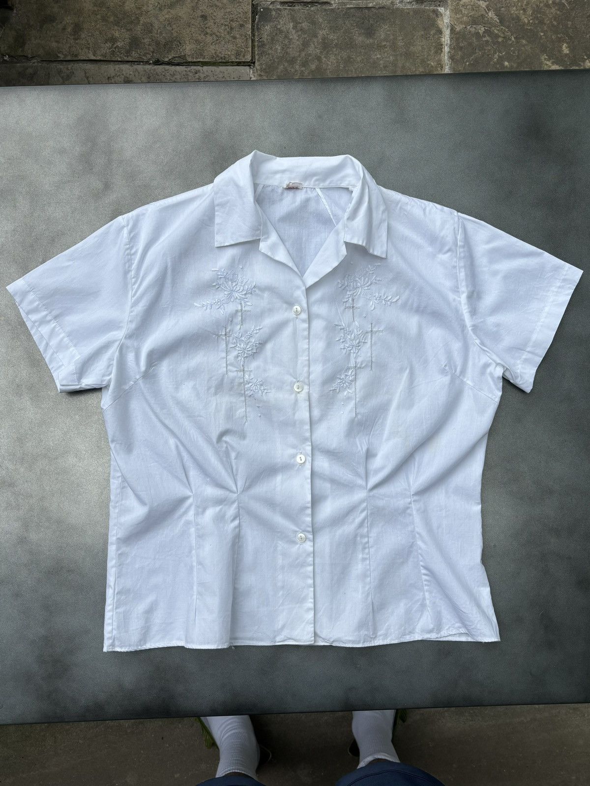 Vintage Vintage Camp Shirt White Cotton Embroidered Dart Sheer Lace Size US XS / EU 42 / 0 - 2 Thumbnail