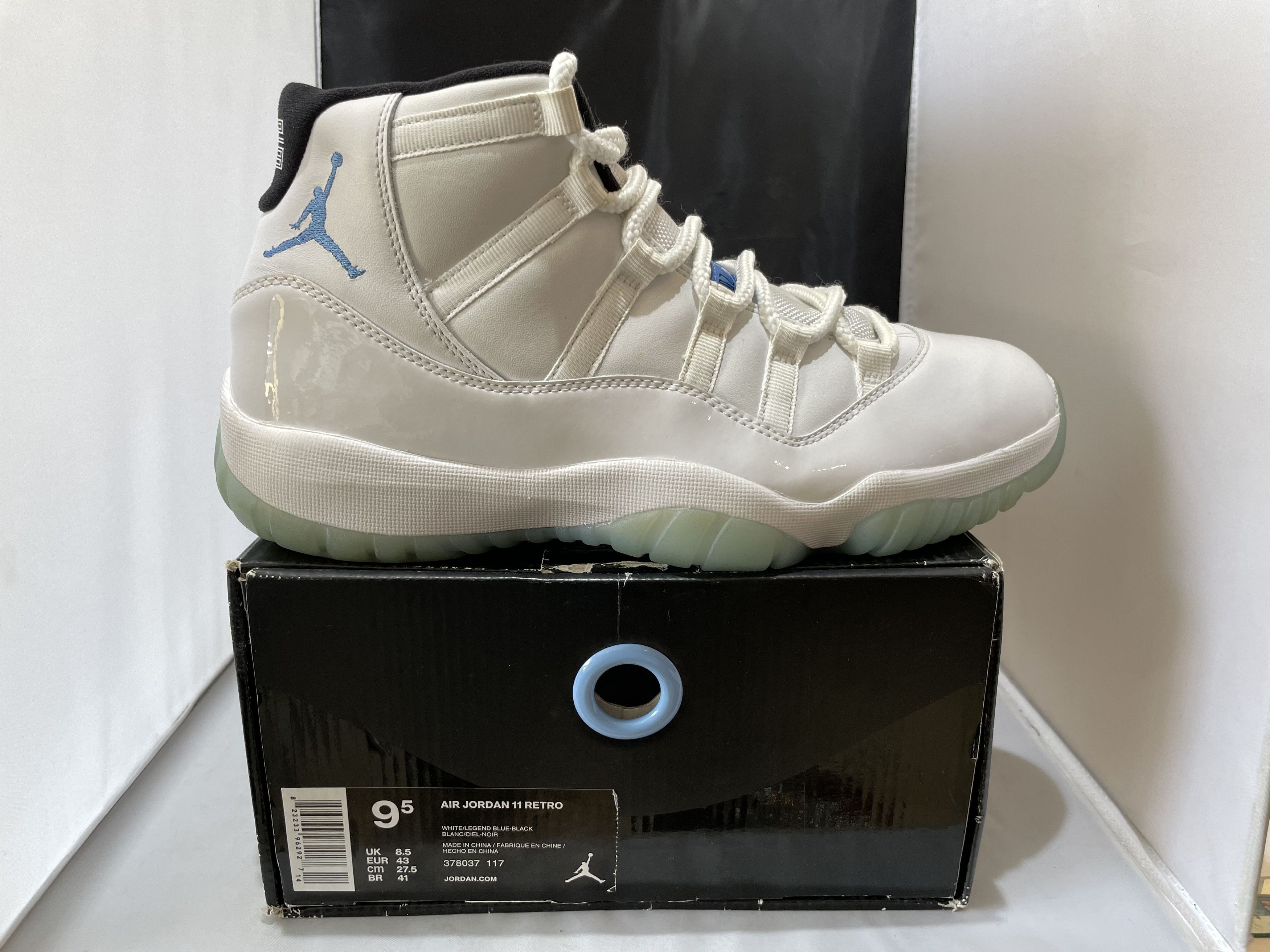 Jordan Brand Air Jordan 11 Retro 'White/Legend Blue-Black' 378037 117 Size US 9.5 / EU 42-43 - 8 Thumbnail